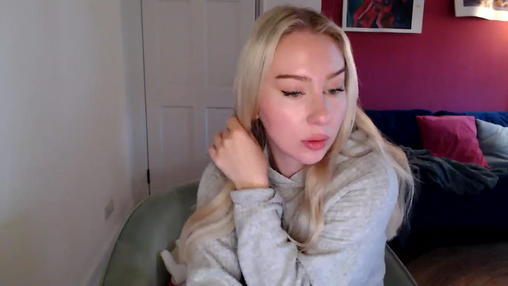 Gallery image thumbnail from PetiteAvax's myfreecams stream on, 11/09/2024, 11:53 image 12 of 20