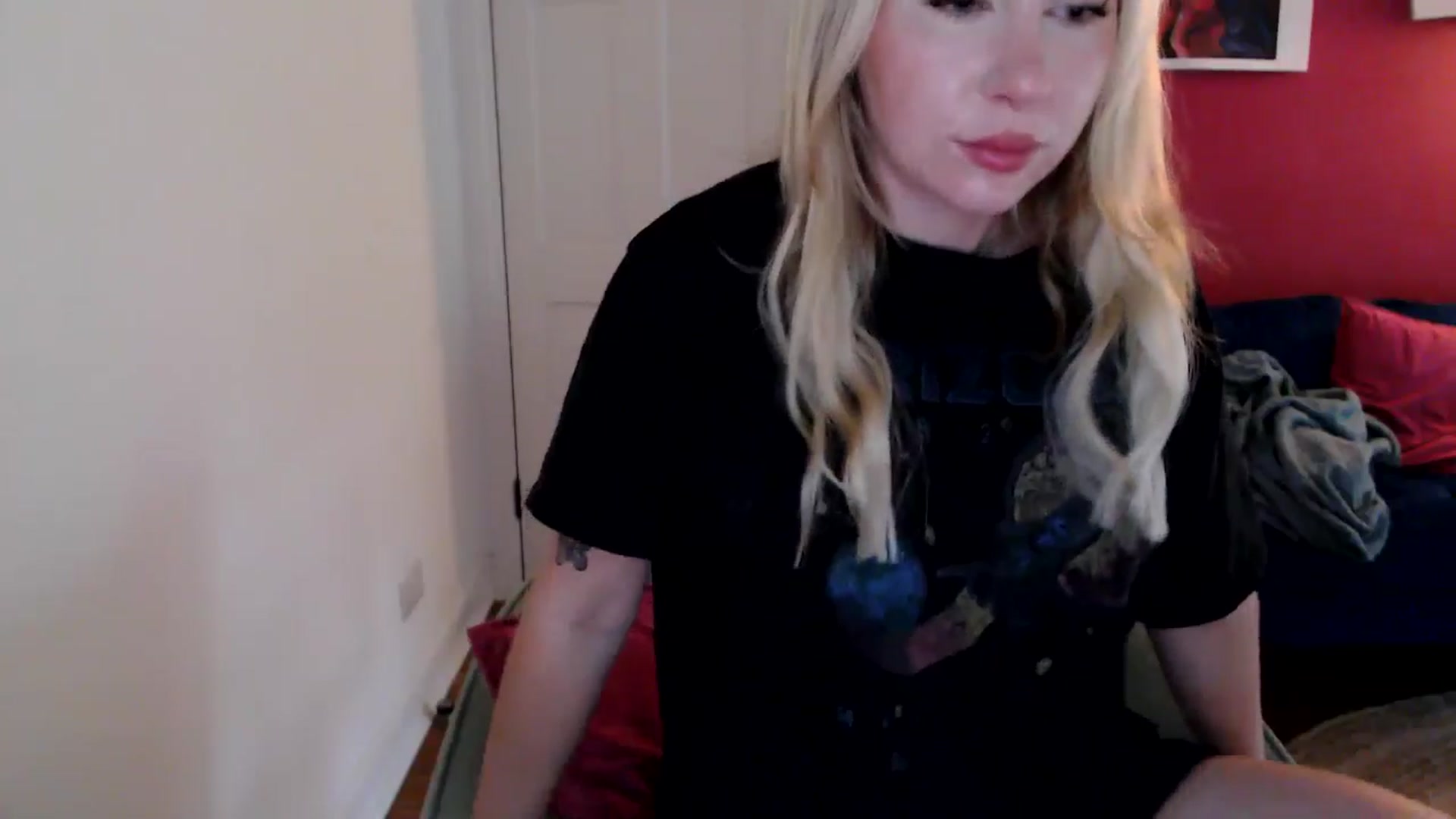 Gallery image thumbnail from PetiteAvax's myfreecams stream on, 11/14/2024, 10:26 image 2 of 20