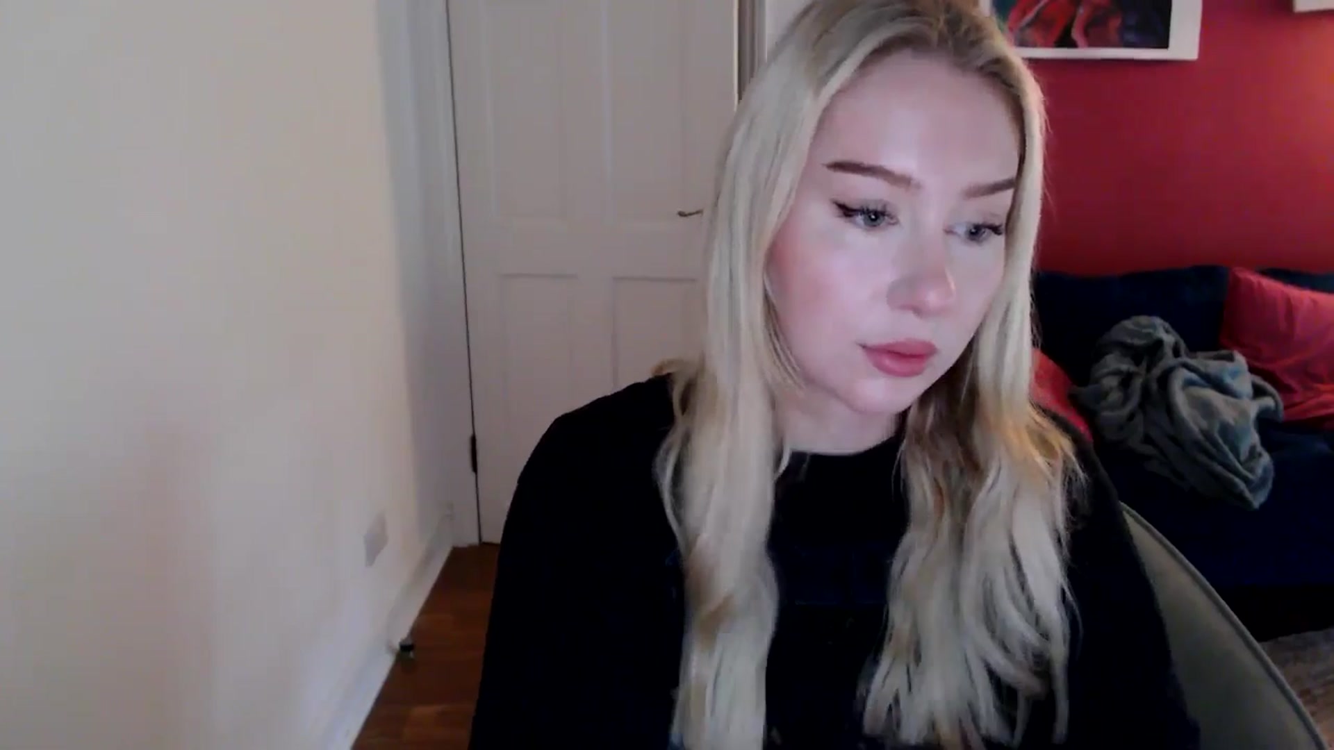 Gallery image thumbnail from PetiteAvax's myfreecams stream on, 11/14/2024, 10:26 image 11 of 20