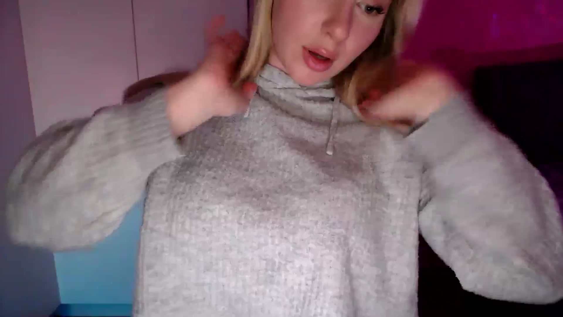 Gallery image thumbnail from PetiteAvax's myfreecams stream on, 11/21/2024, 21:36 image 17 of 20