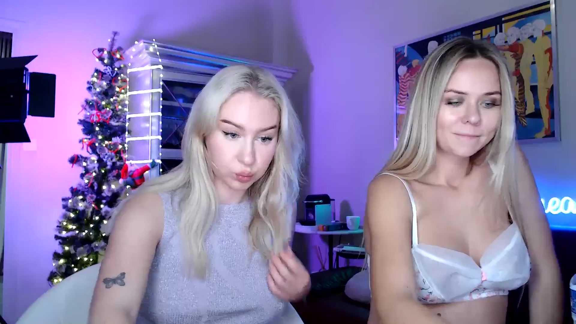 Gallery image thumbnail from PetiteAvax's myfreecams stream on, 12/07/2024, 21:01 image 2 of 20