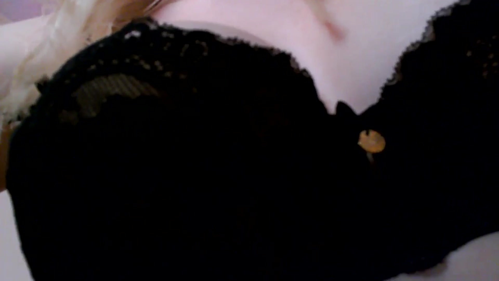 Gallery image thumbnail from PetiteAvax's myfreecams stream on, 12/20/2024, 20:44 image 15 of 20