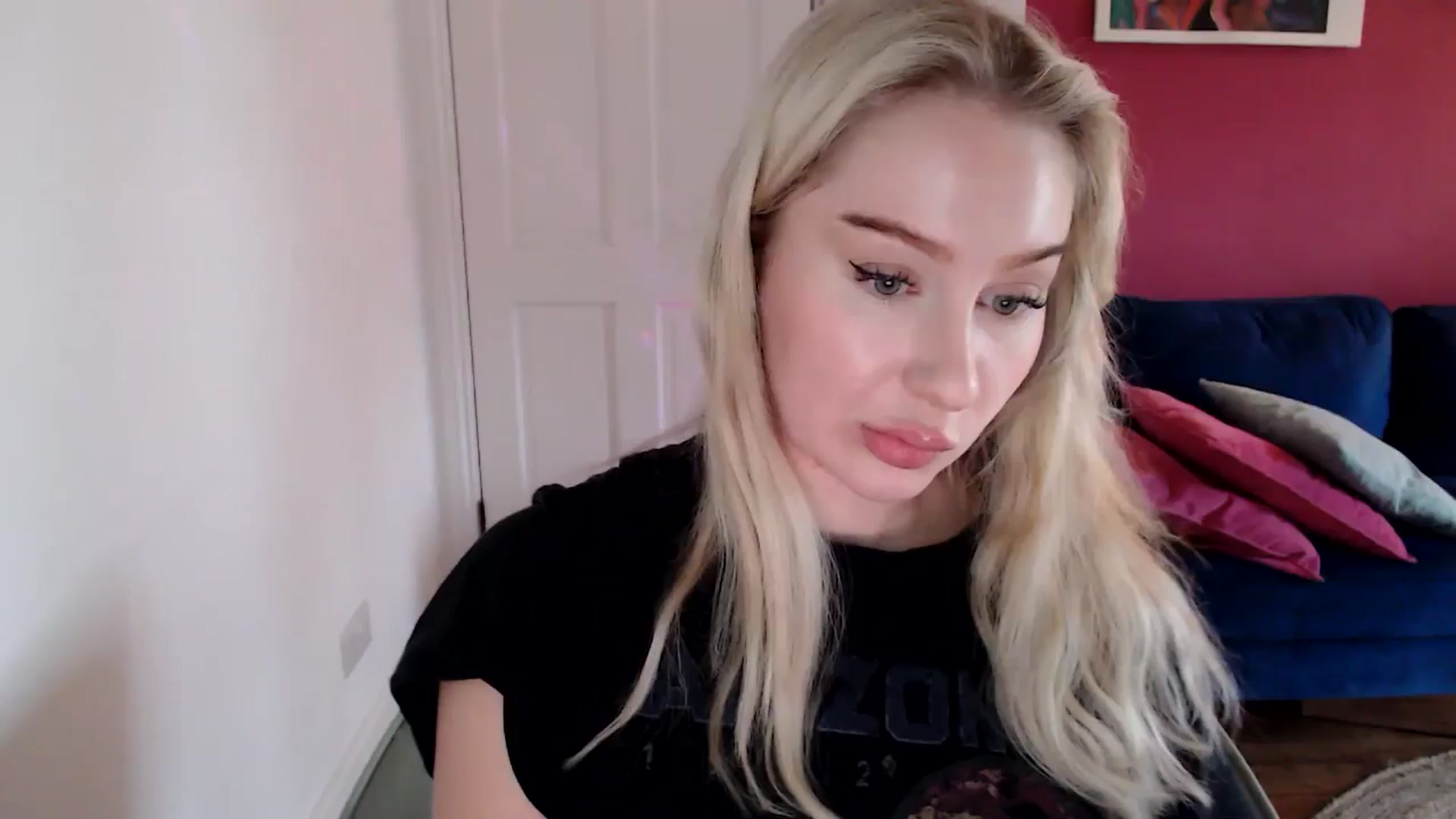 Gallery image thumbnail from PetiteAvax's myfreecams stream on, 12/30/2024, 12:53 image 1 of 20