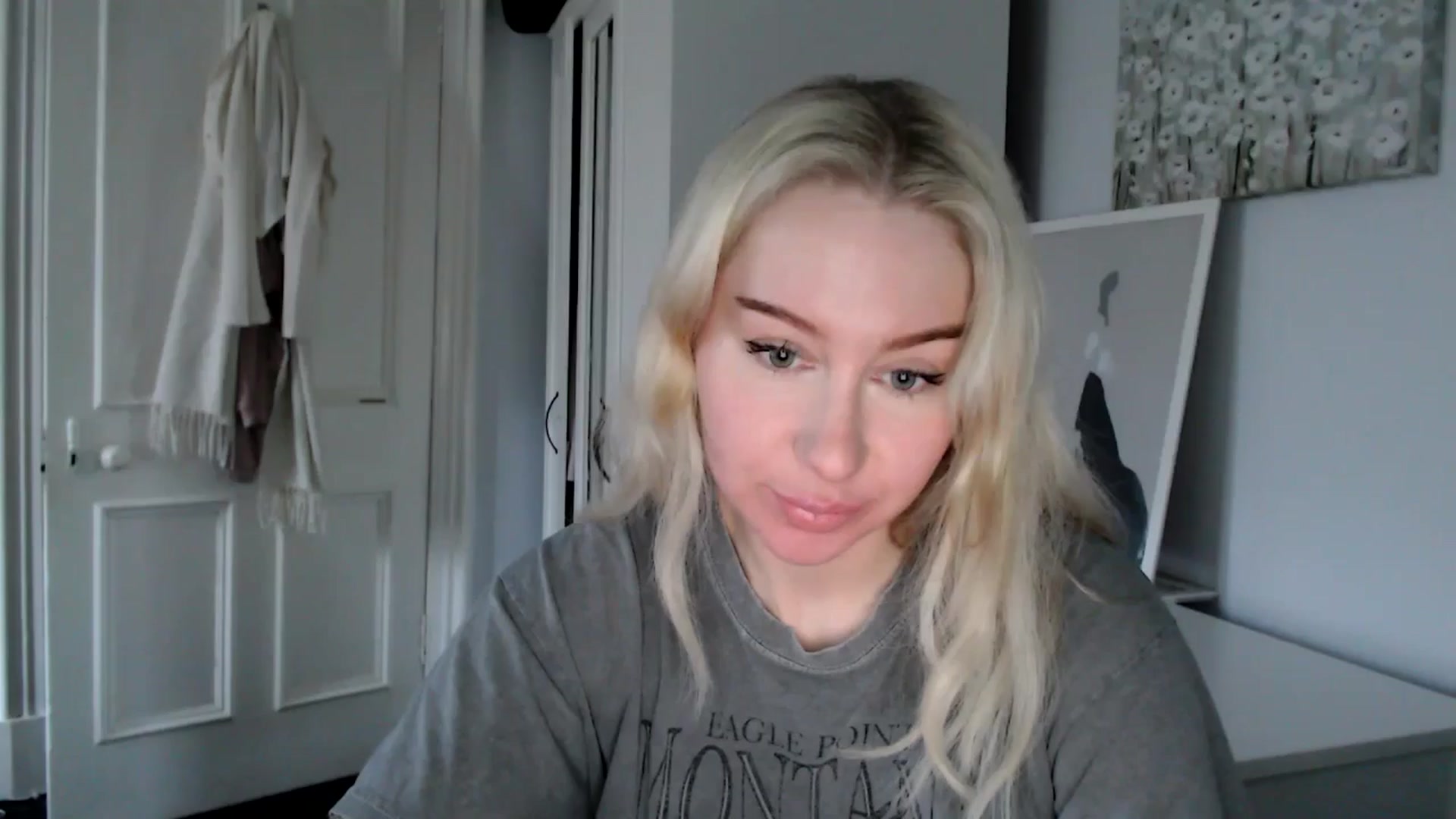 Gallery image thumbnail from PetiteAvax's myfreecams stream on, 02/02/2025, 16:15 image 1 of 20