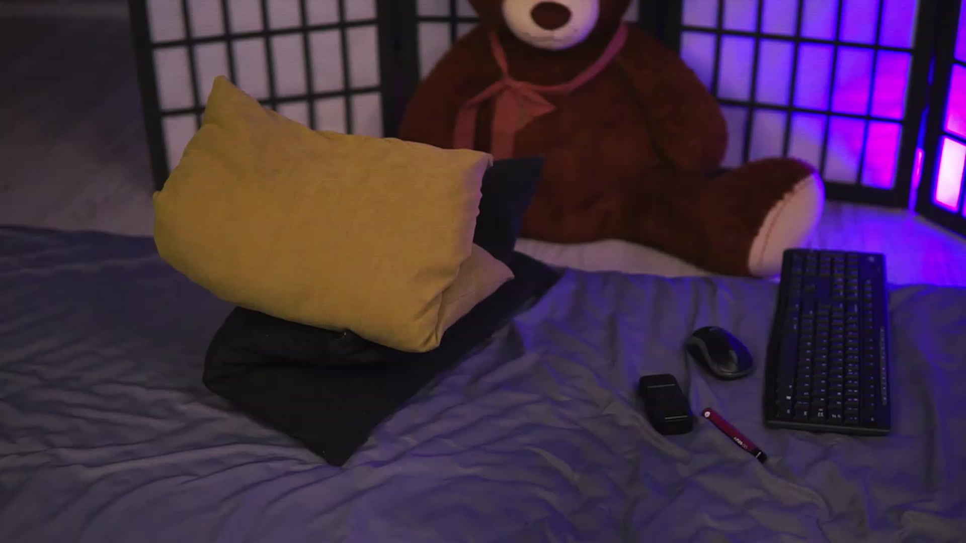 Gallery image thumbnail from PetiteHailee's myfreecams stream on, 02/05/2024, 15:52 image 4 of 20