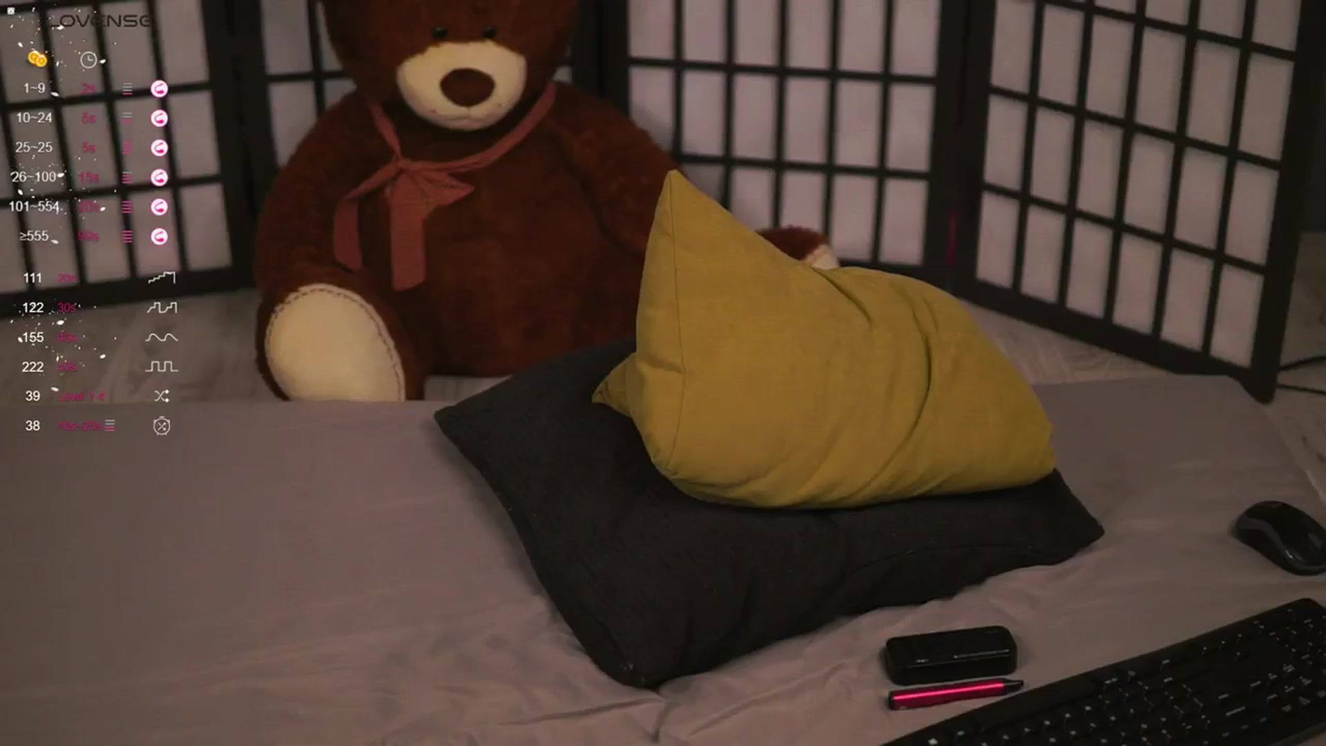 Gallery image thumbnail from PetiteHailee's myfreecams stream on, 02/09/2024, 09:18 image 8 of 20