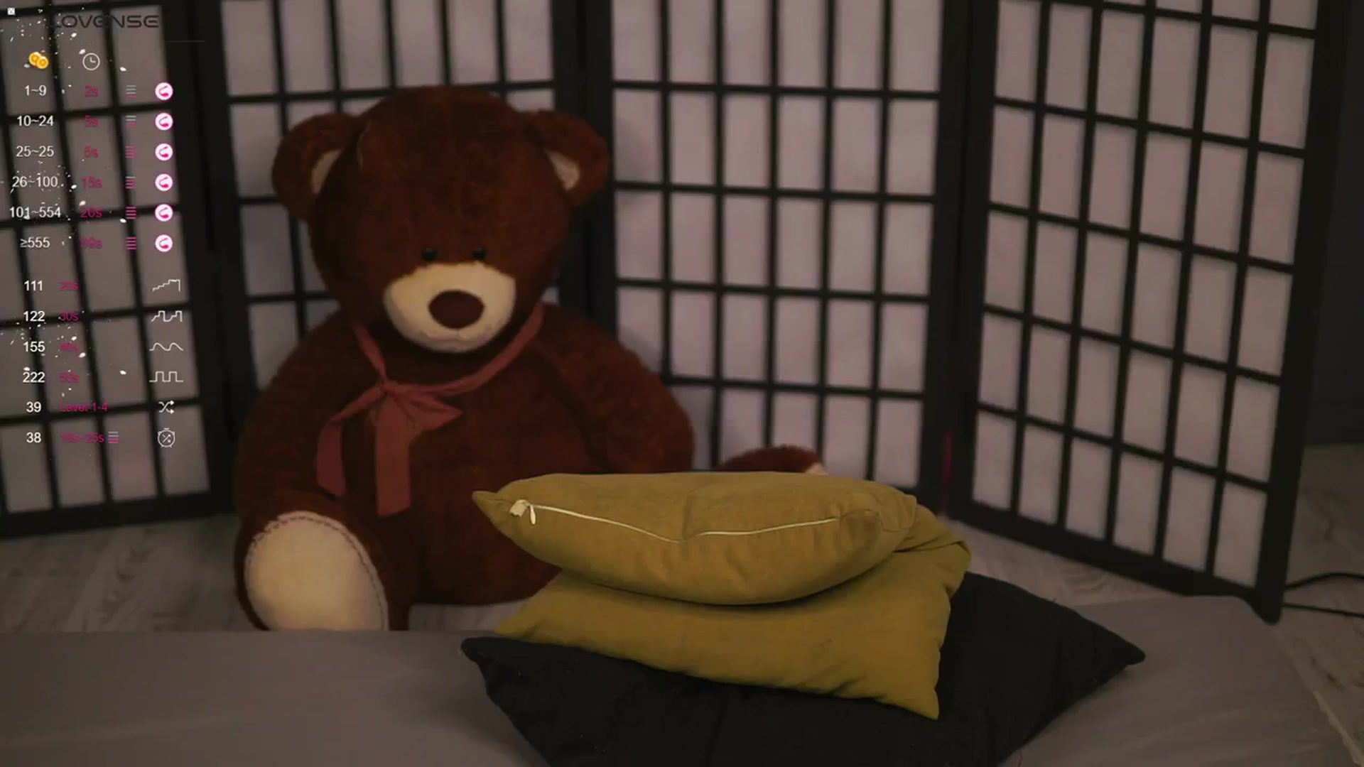 Gallery image thumbnail from PetiteHailee's myfreecams stream on, 02/09/2024, 09:52 image 3 of 20