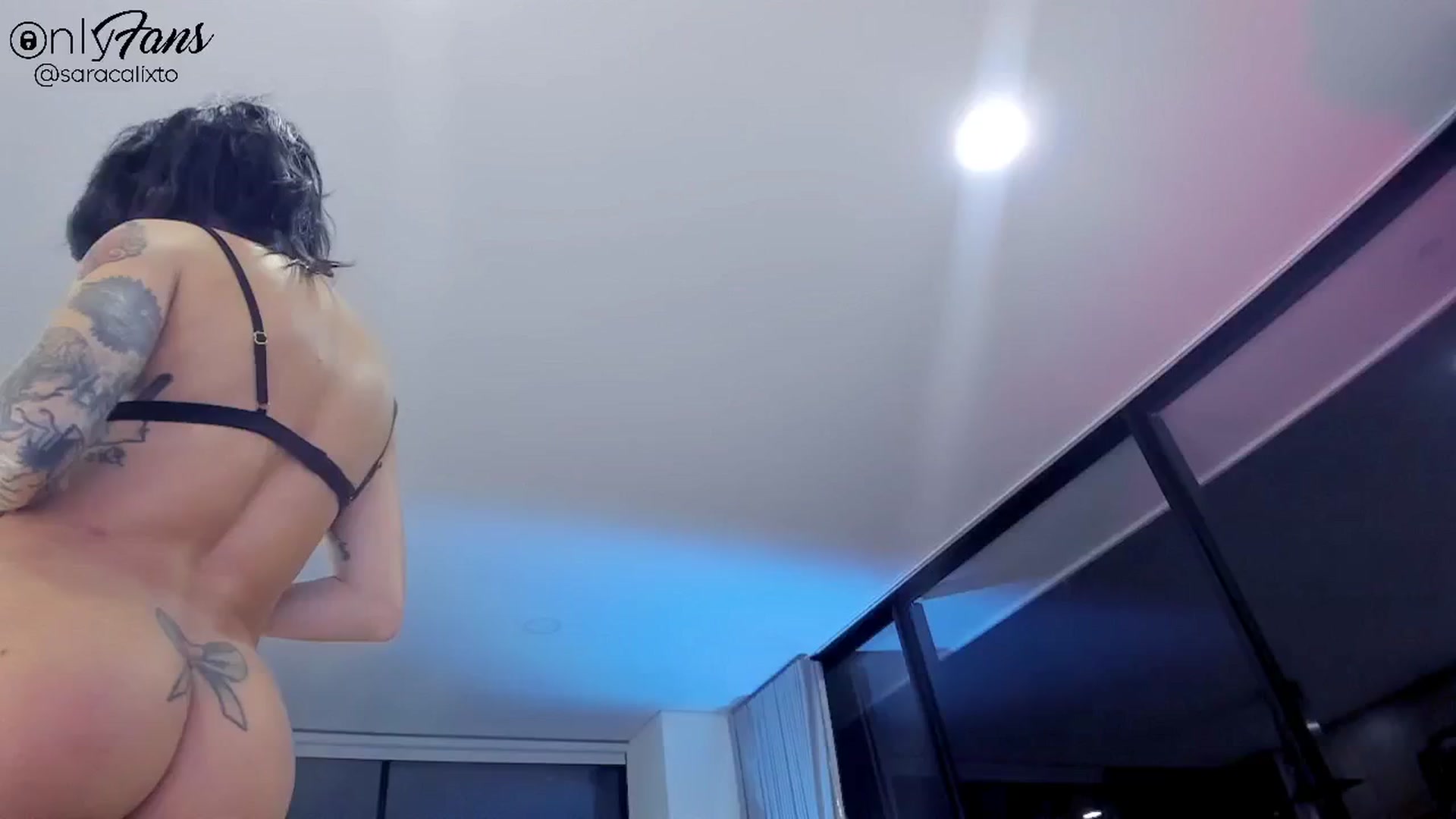 Gallery image thumbnail from PetiteMarie's myfreecams stream on, 06/29/2024, 03:52 image 17 of 20