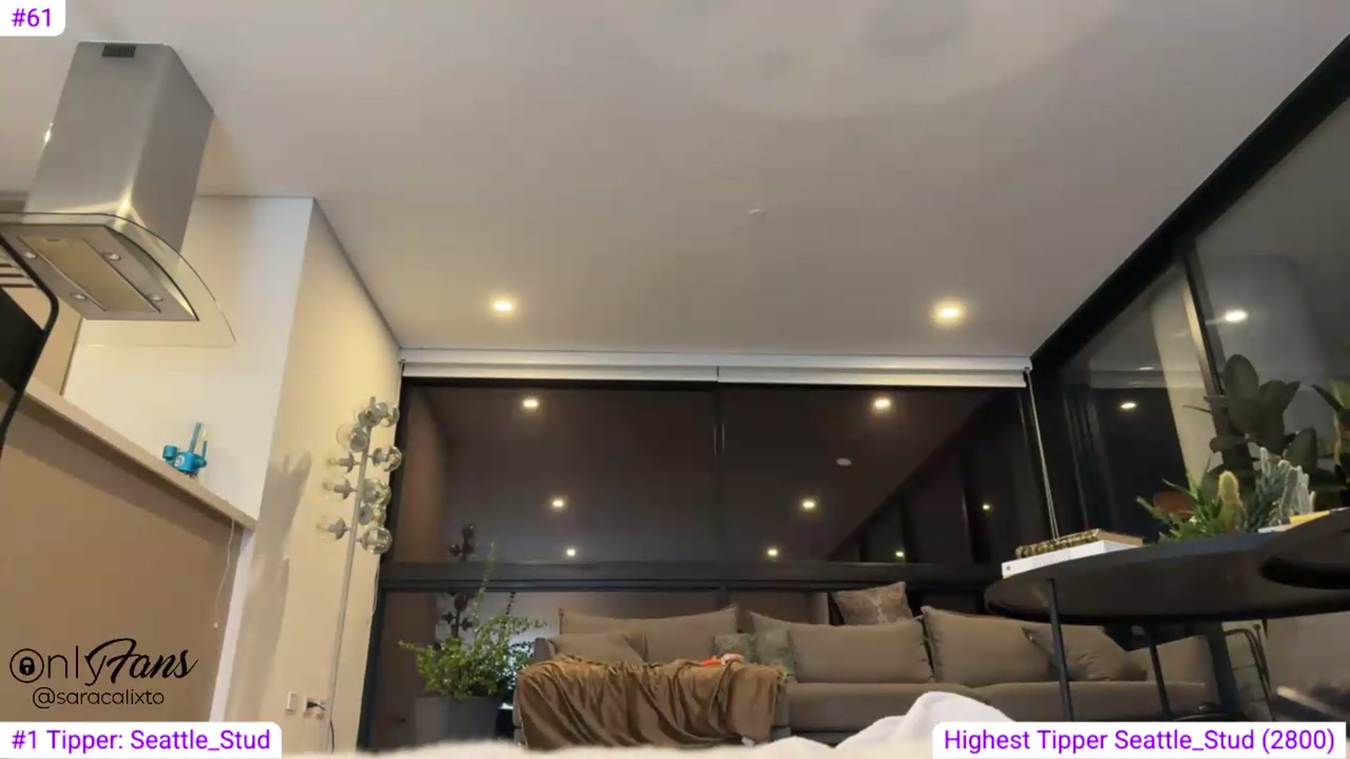 Gallery image thumbnail from PetiteMarie's myfreecams stream on, 07/03/2026, 04:04 image 19 of 20