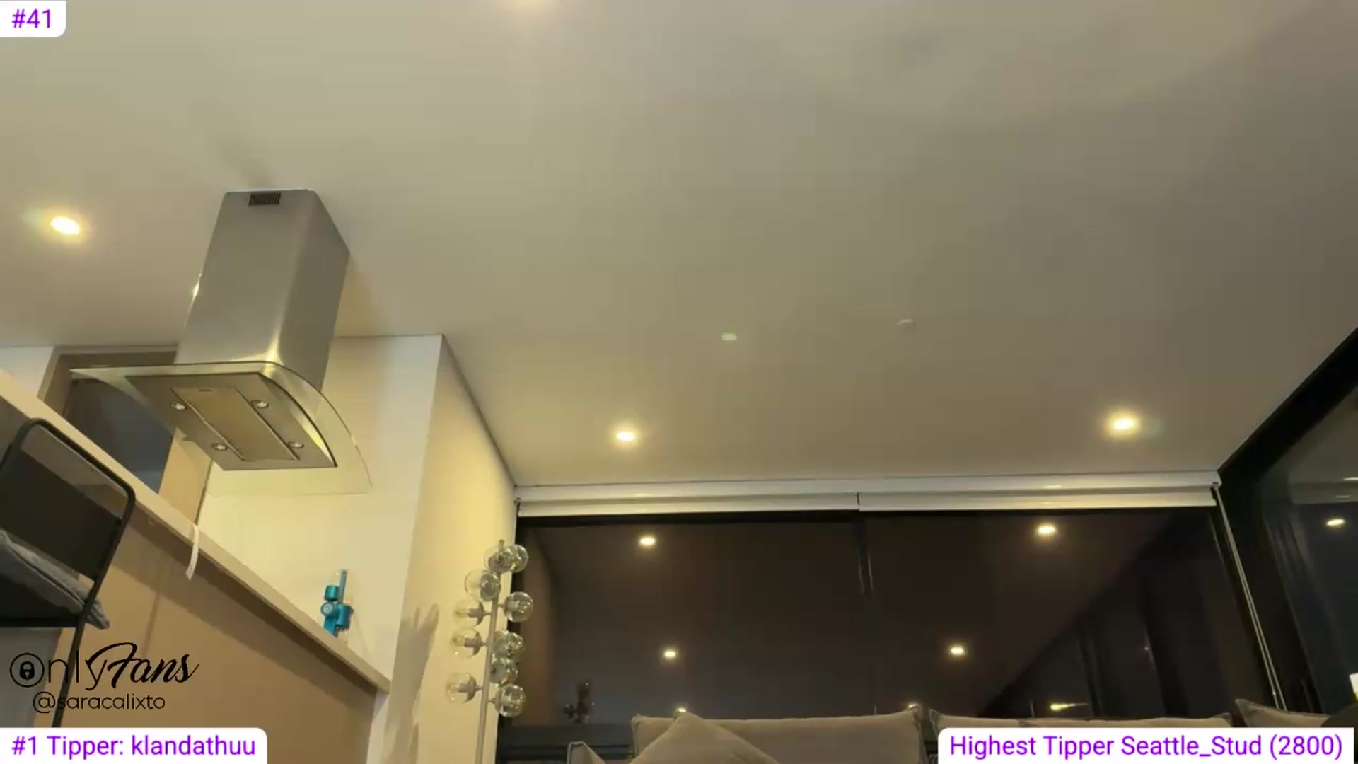 Gallery image thumbnail from PetiteMarie's myfreecams stream on, 07/06/2026, 23:57 image 17 of 20