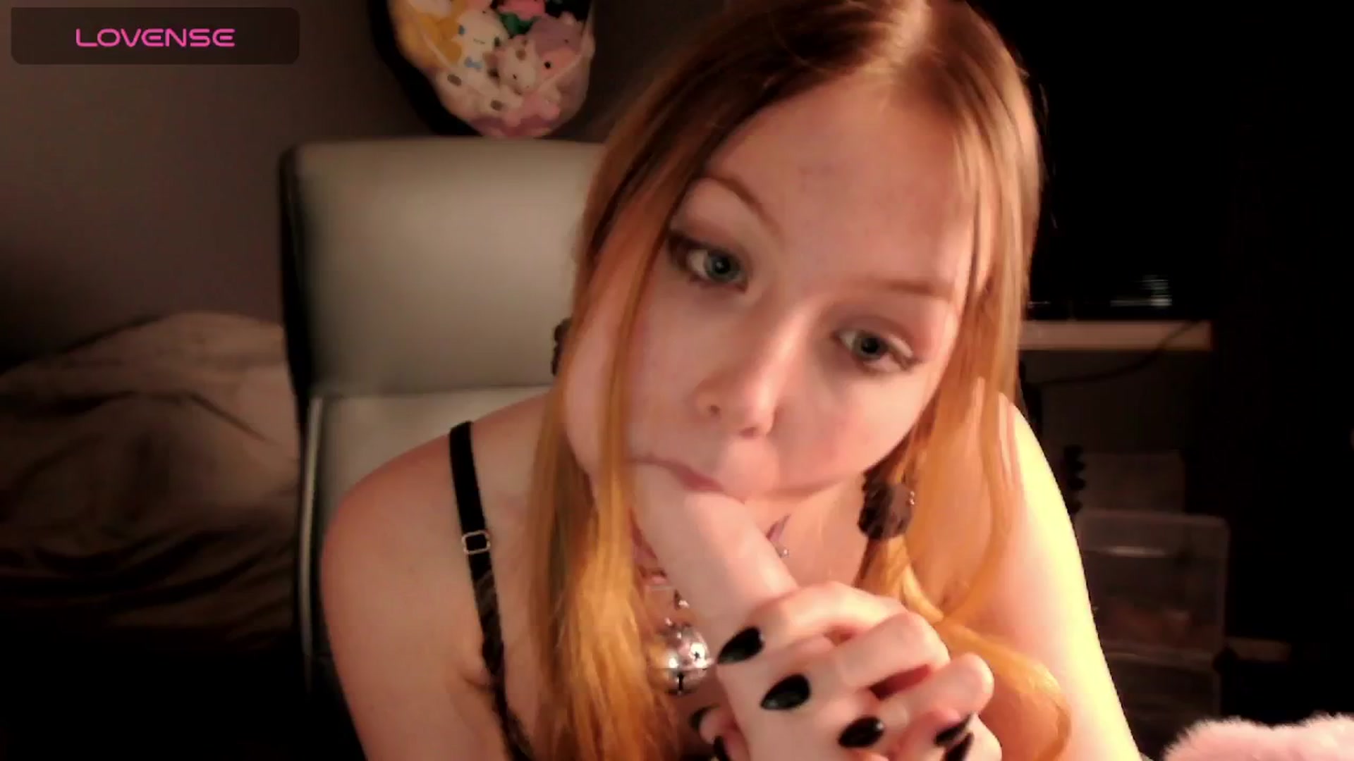 Gallery image thumbnail from PetitePet's myfreecams stream on, 04/26/2024, 09:23 image 13 of 20
