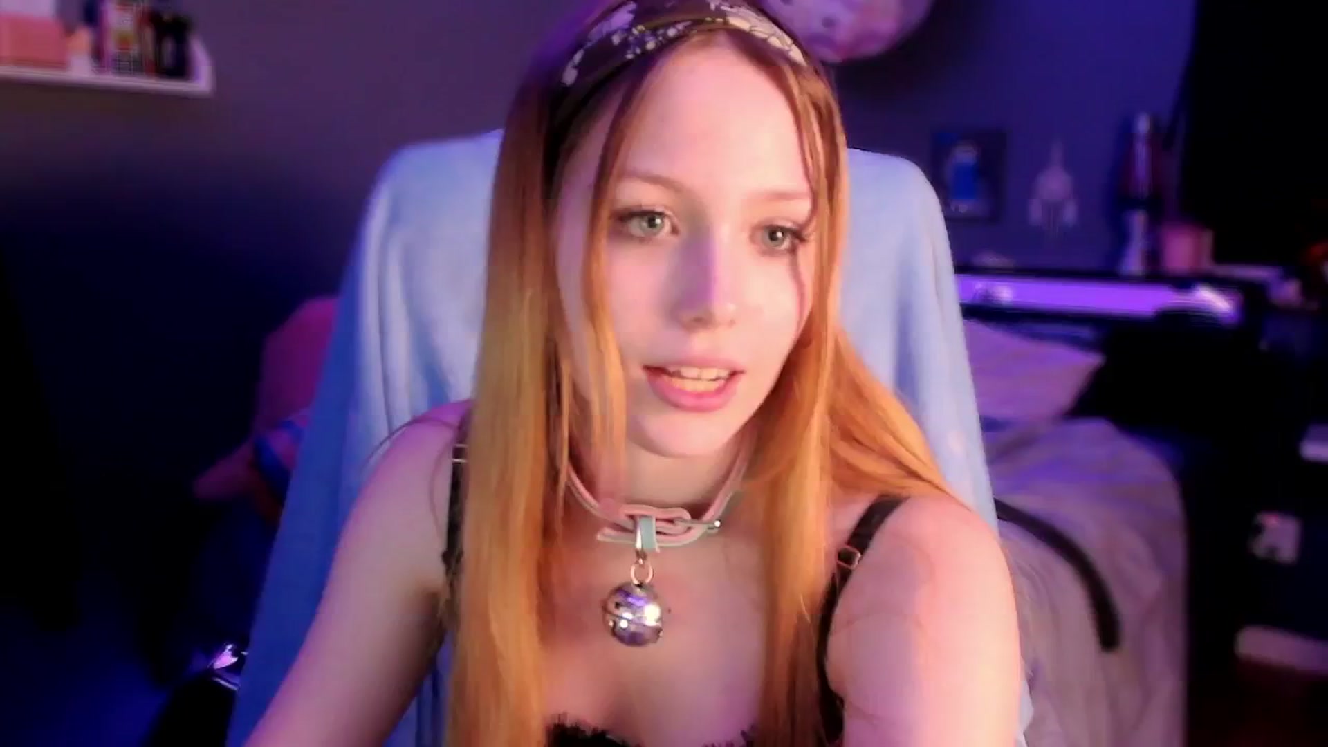 Gallery image thumbnail from PetitePet's myfreecams stream on, 05/17/2024, 08:07 image 2 of 20