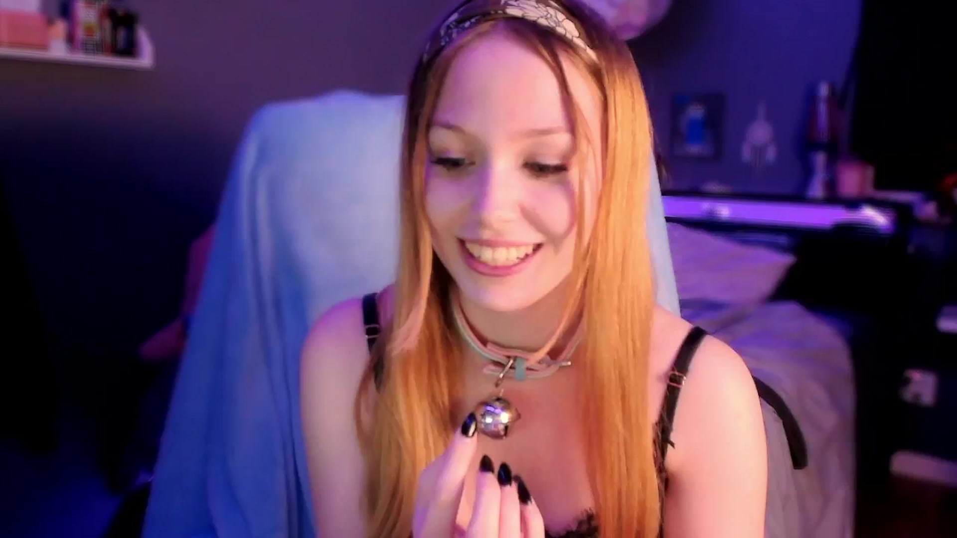 Gallery image thumbnail from PetitePet's myfreecams stream on, 05/17/2024, 08:07 image 1 of 20
