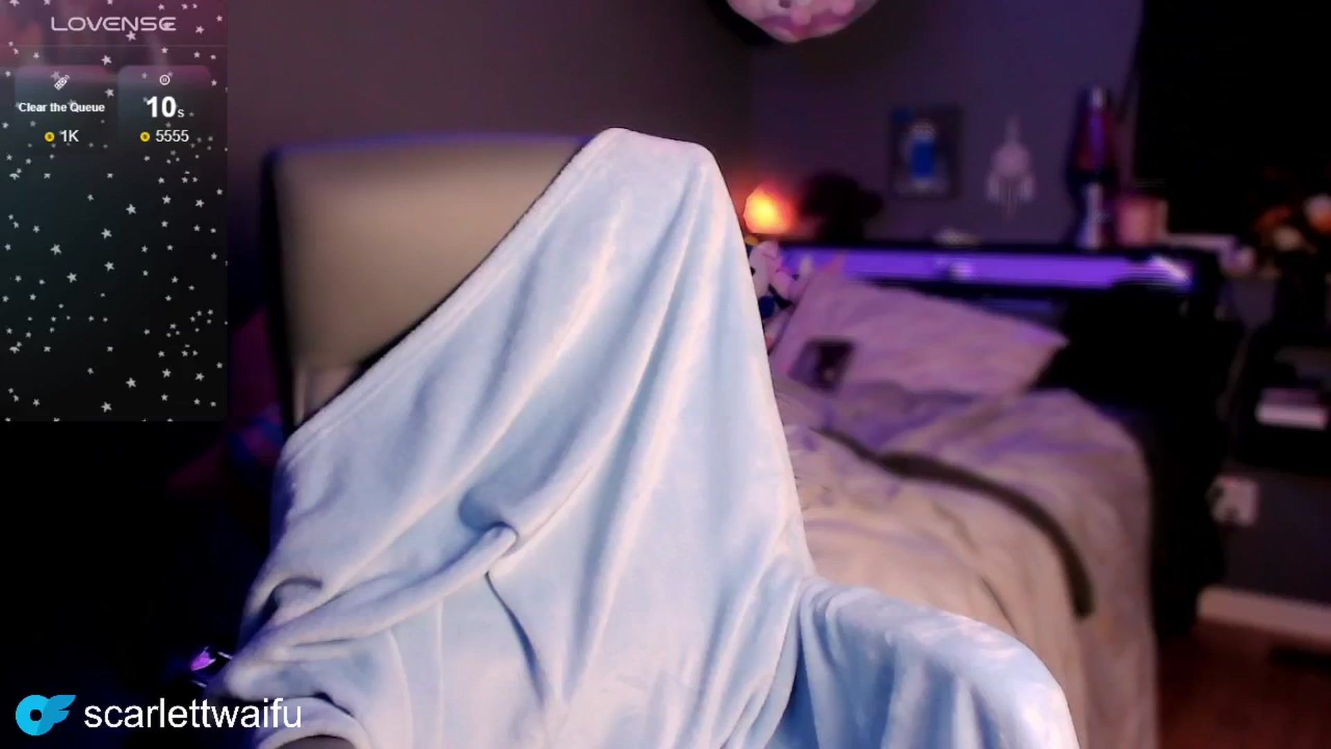 Gallery image thumbnail from PetitePet's myfreecams stream on, 05/17/2024, 08:07 image 19 of 20