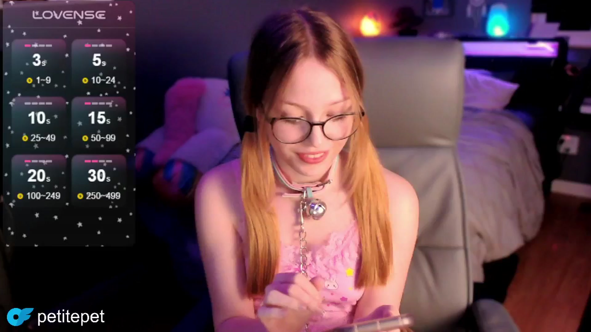 Gallery image thumbnail from PetitePet's myfreecams stream on, 05/30/2024, 08:57 image 1 of 20