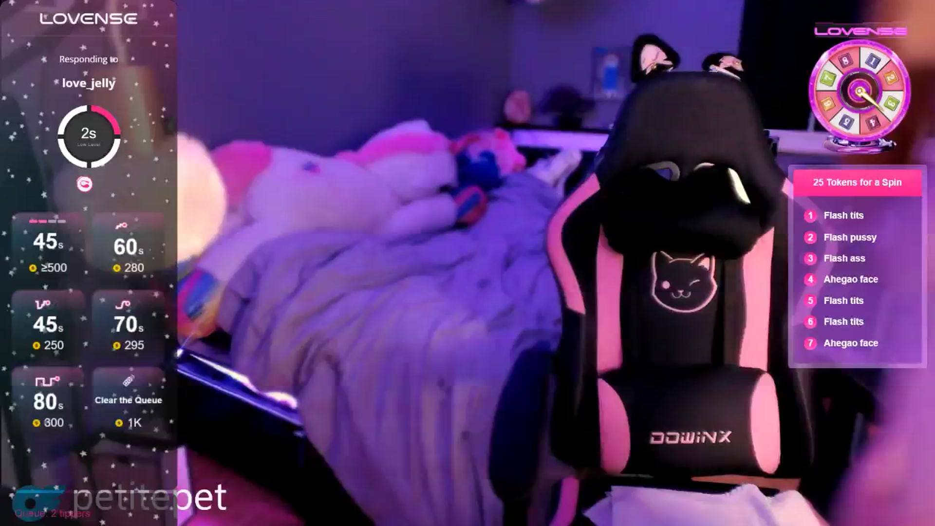 Gallery image thumbnail from PetitePet's myfreecams stream on, 06/25/2024, 10:56 image 2 of 20
