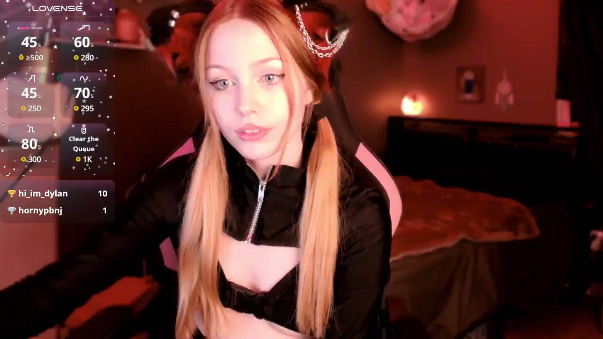 Gallery image thumbnail from PetitePet's myfreecams stream on, 12/18/2024, 10:57 image 3 of 20