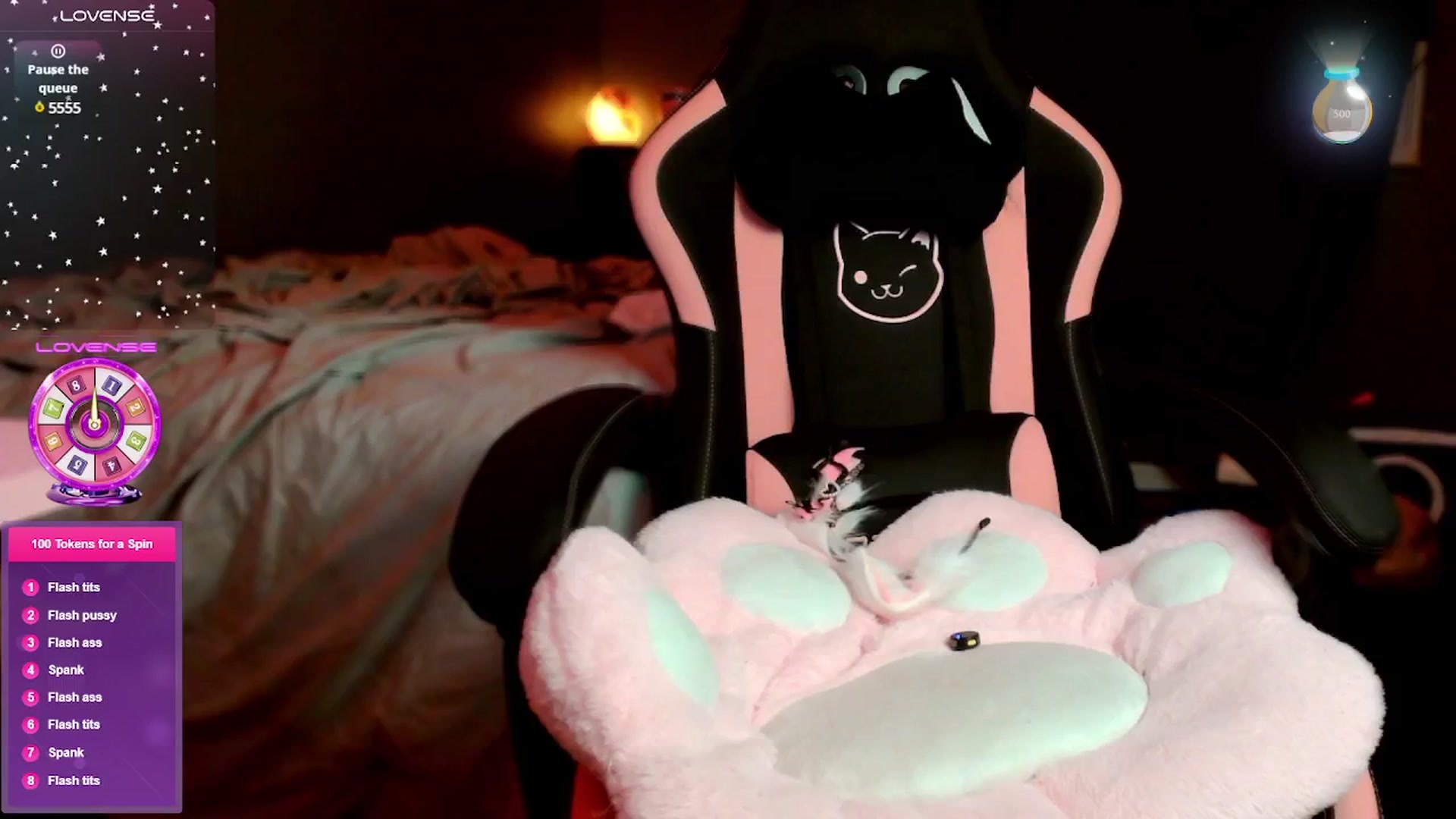 Gallery image thumbnail from PetitePet's myfreecams stream on, 02/27/2025, 11:51 image 15 of 20