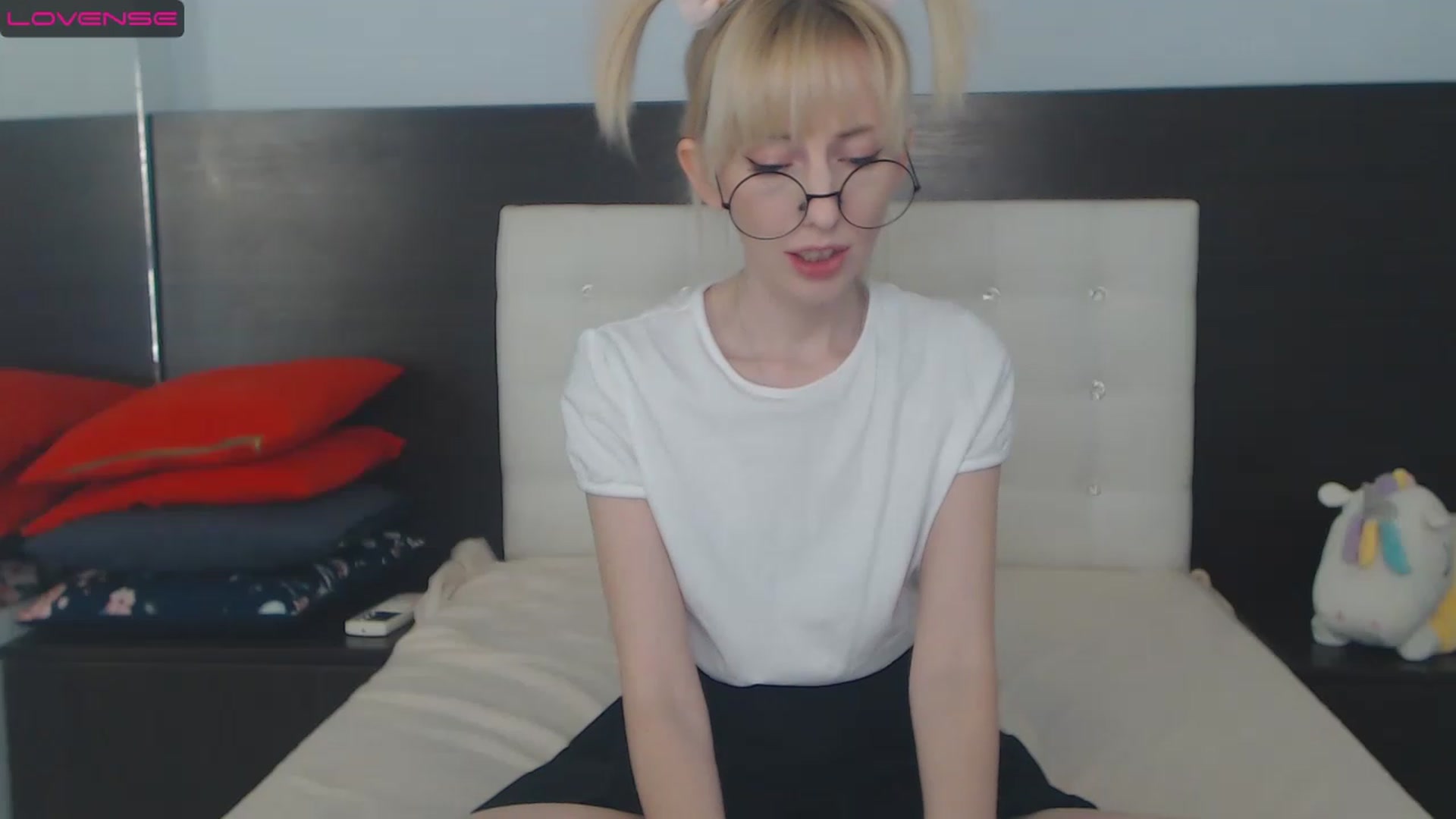 Gallery image thumbnail from PetitePrincez's myfreecams stream on, 12/03/2022, 14:22 image 12 of 20