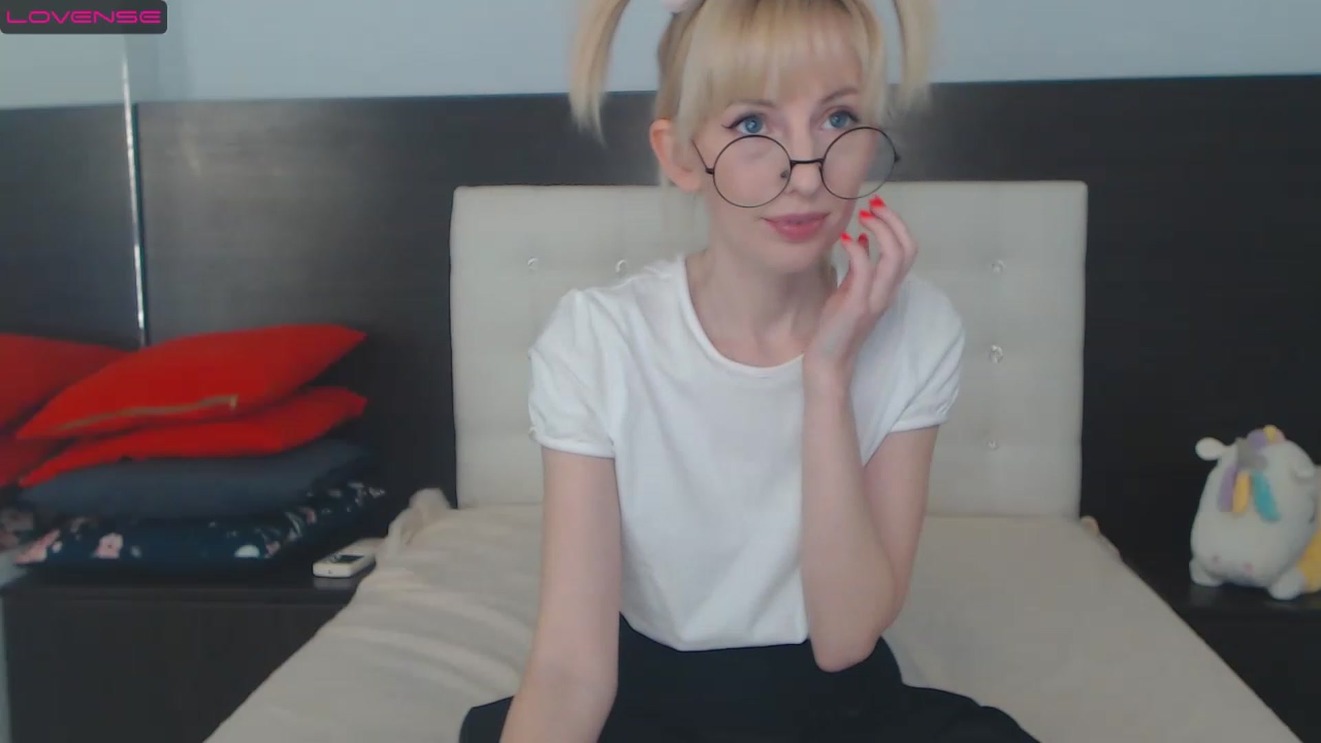 Gallery image thumbnail from PetitePrincez's myfreecams stream on, 12/03/2022, 14:22 image 14 of 20