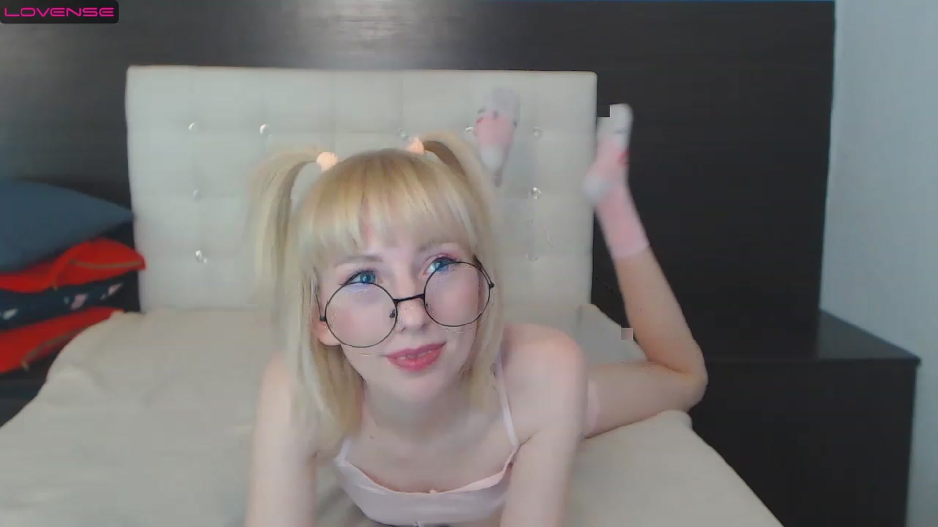 Gallery image thumbnail from PetitePrincez's myfreecams stream on, 12/30/2022, 14:28 image 17 of 20