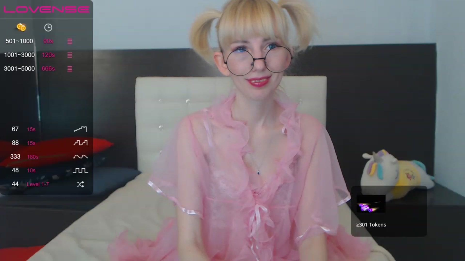 Gallery image thumbnail from PetitePrincez's myfreecams stream on, 01/07/2023, 17:27 image 15 of 20