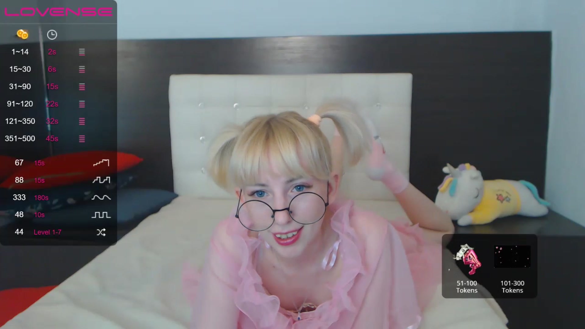 Gallery image thumbnail from PetitePrincez's myfreecams stream on, 01/07/2023, 17:27 image 18 of 20