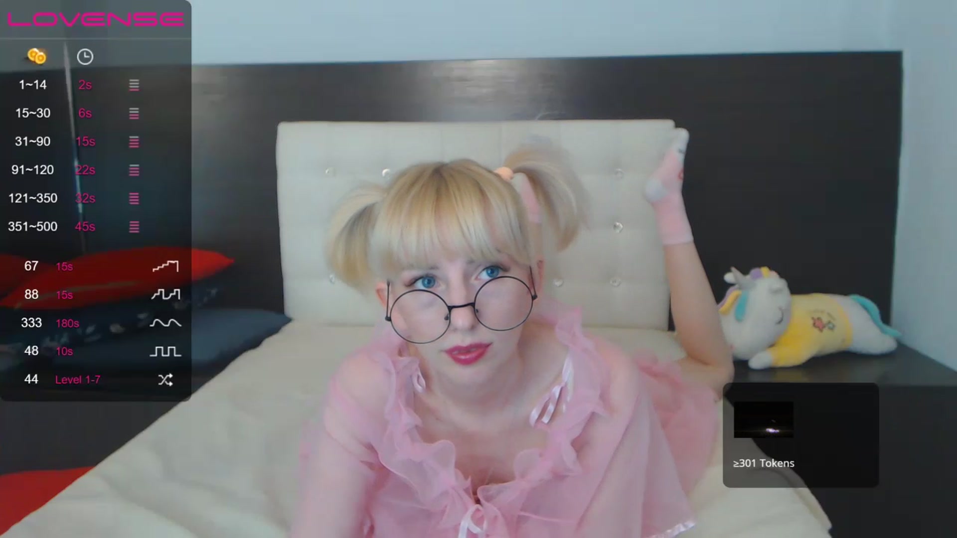 Gallery image thumbnail from PetitePrincez's myfreecams stream on, 01/07/2023, 17:27 image 16 of 20
