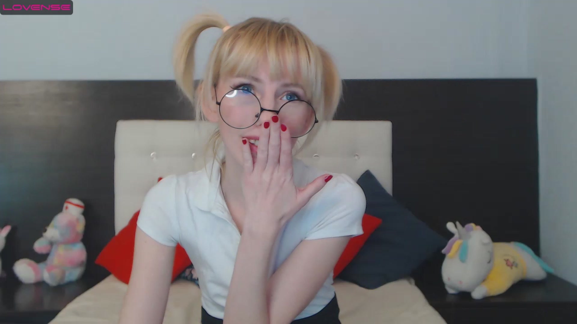Gallery image thumbnail from PetitePrincez's myfreecams stream on, 01/15/2023, 16:48 image 2 of 20
