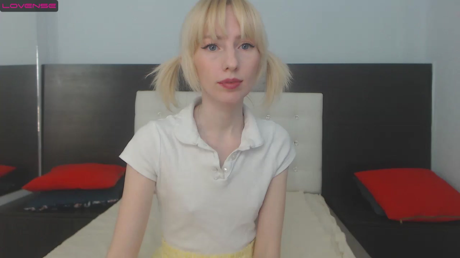 Gallery image thumbnail from PetitePrincez's myfreecams stream on, 02/05/2023, 14:21 image 1 of 20