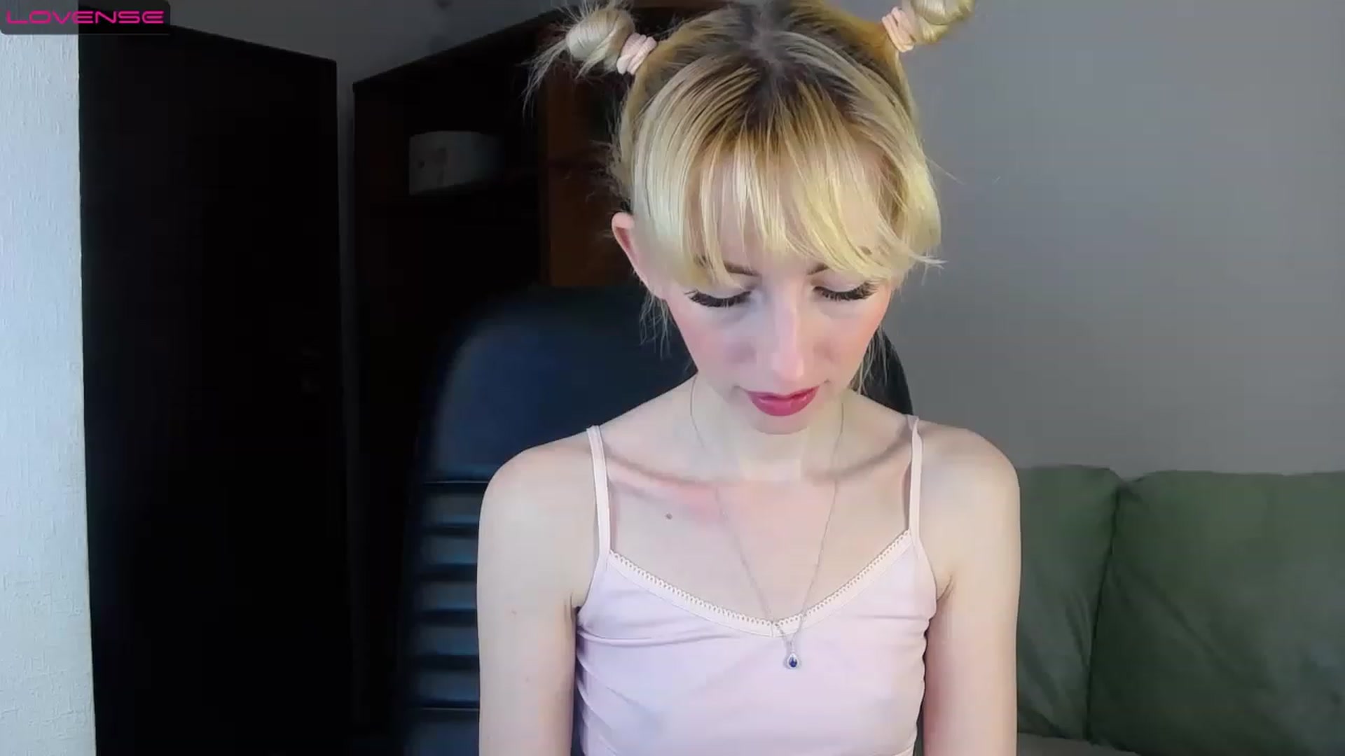 Gallery image thumbnail from PetitePrincez's myfreecams stream on, 02/11/2023, 14:27 image 20 of 20