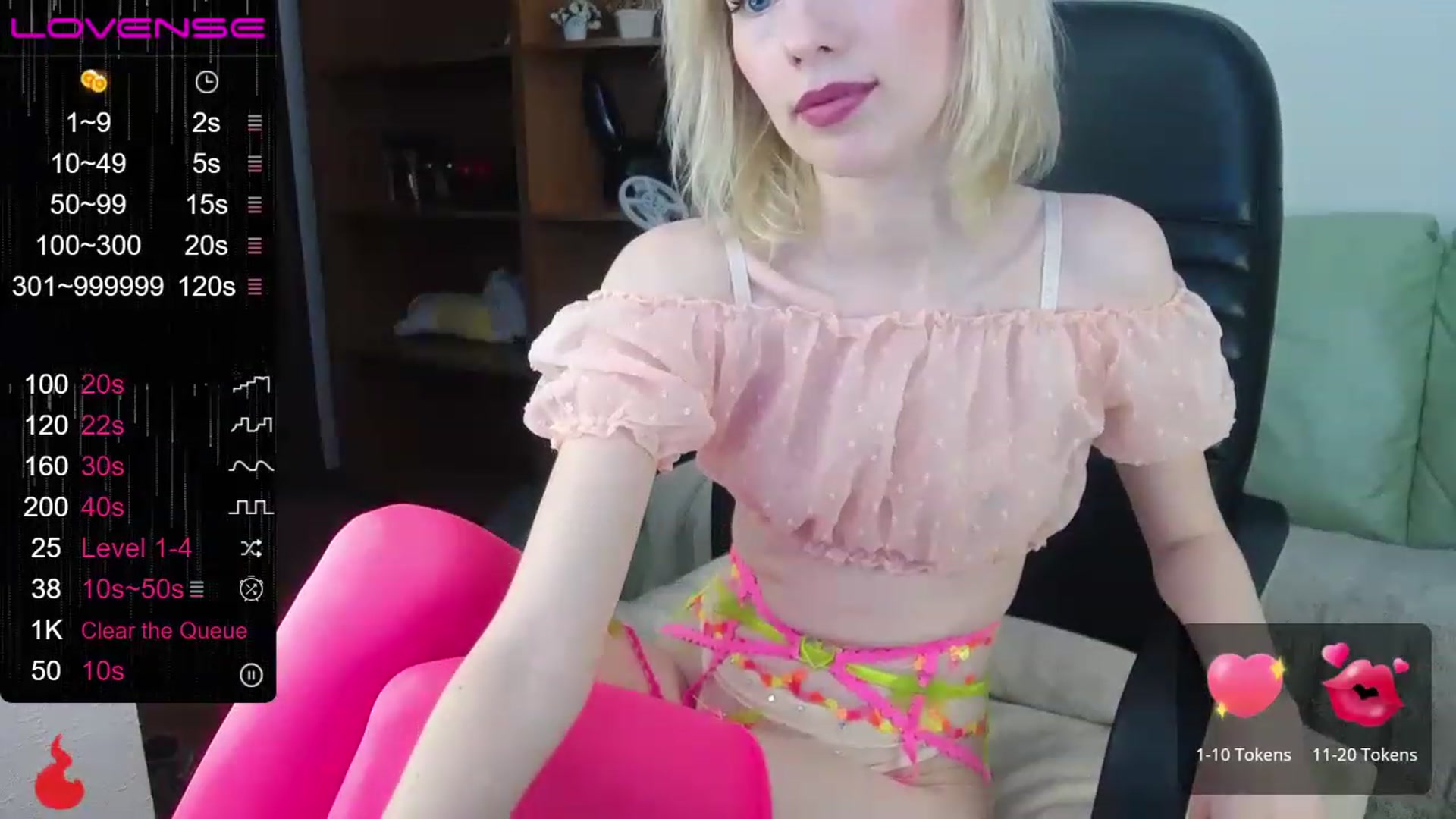 Gallery image thumbnail from PetitePrincez's myfreecams stream on, 02/25/2023, 17:50 image 12 of 20