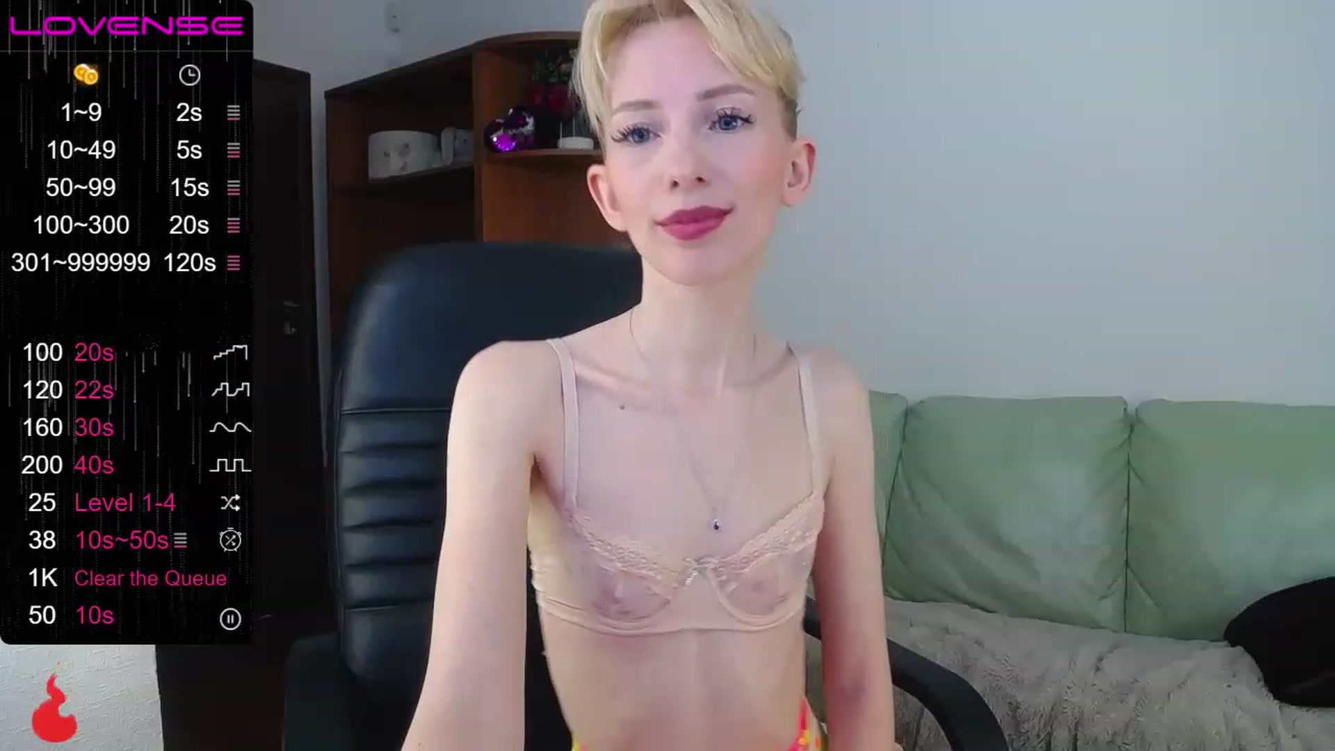 Gallery image thumbnail from PetitePrincez's myfreecams stream on, 02/25/2023, 17:50 image 15 of 20