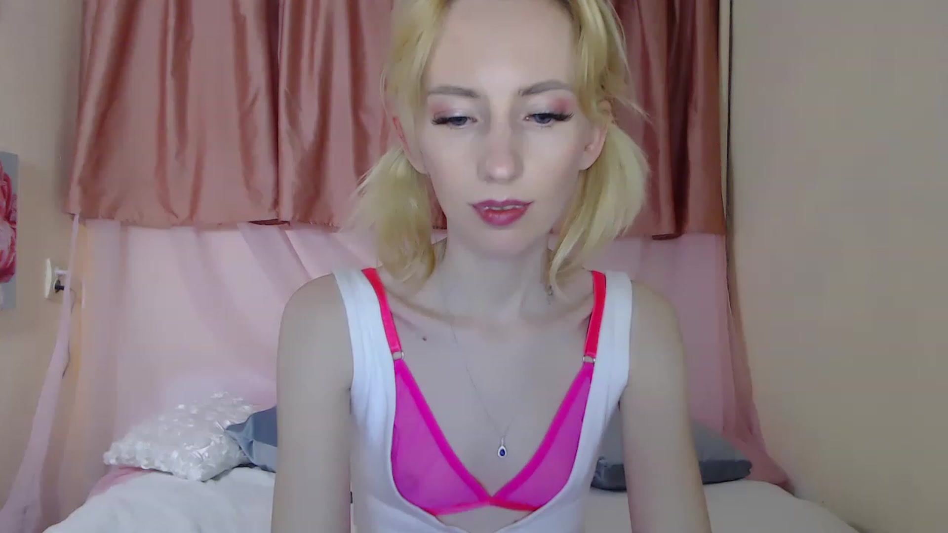 Gallery image thumbnail from PetitePrincez's myfreecams stream on, 04/15/2023, 16:30 image 14 of 20
