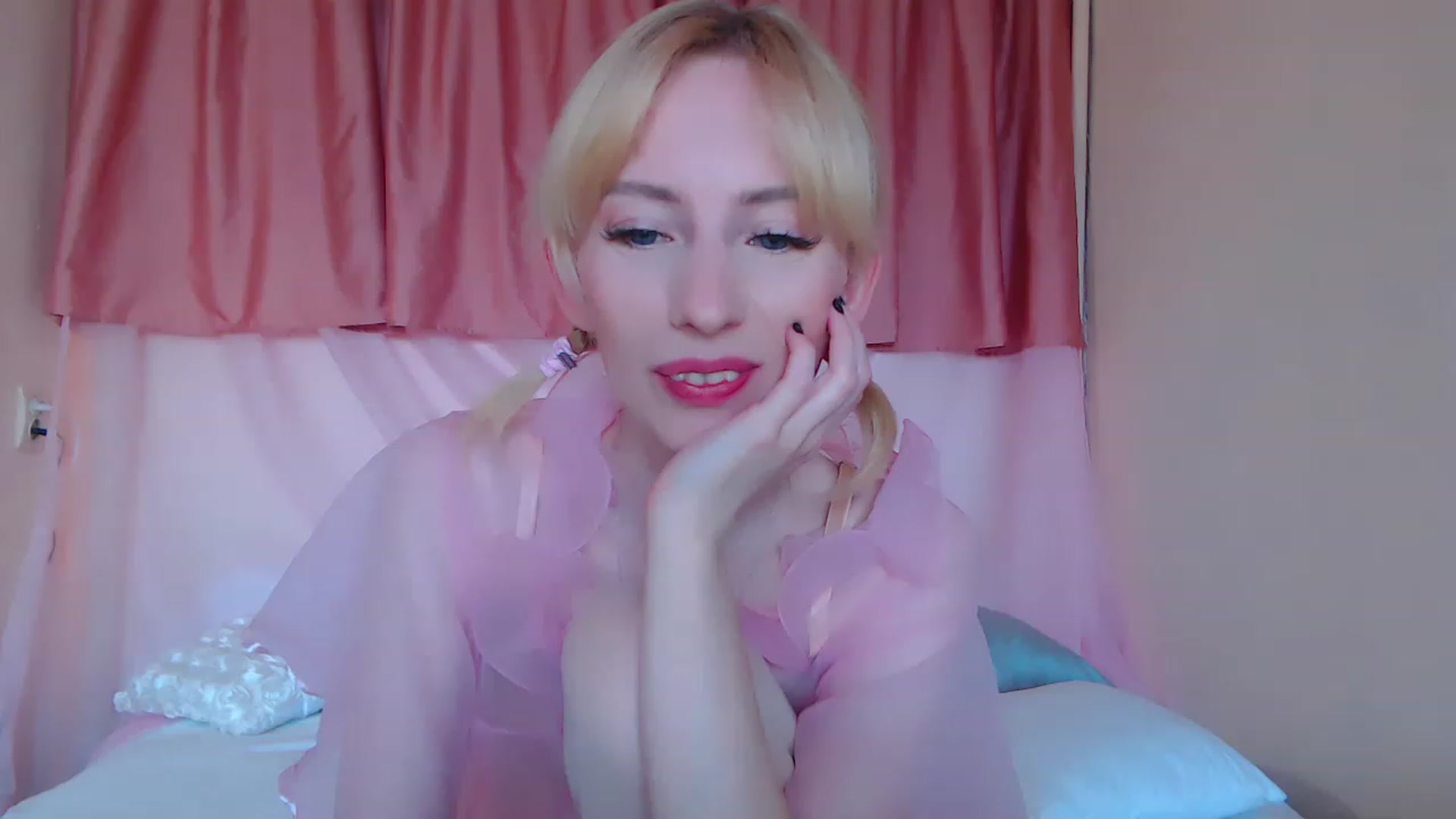 Gallery image thumbnail from PetitePrincez's myfreecams stream on, 04/16/2023, 14:35 image 15 of 20