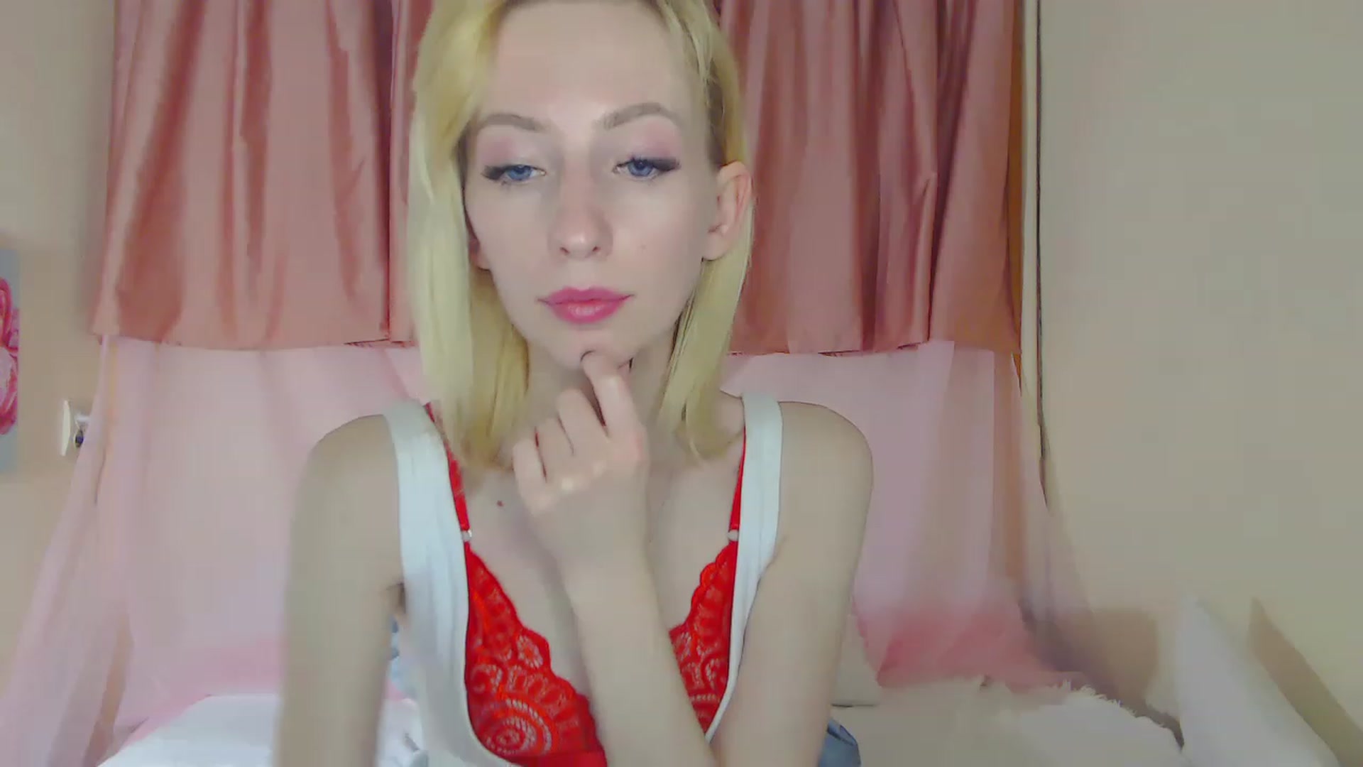 Gallery image thumbnail from PetitePrincez's myfreecams stream on, 04/23/2023, 17:29 image 12 of 20