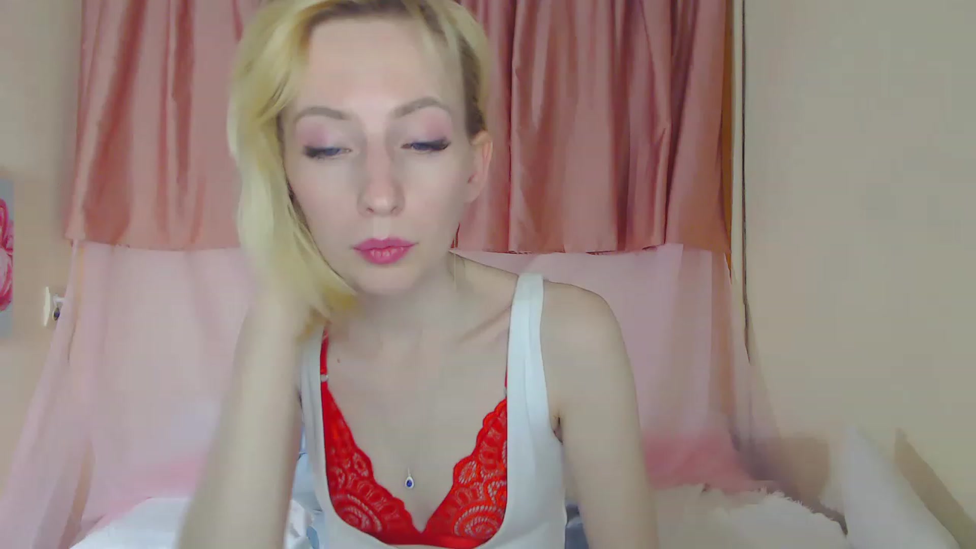Gallery image thumbnail from PetitePrincez's myfreecams stream on, 04/23/2023, 17:29 image 9 of 20