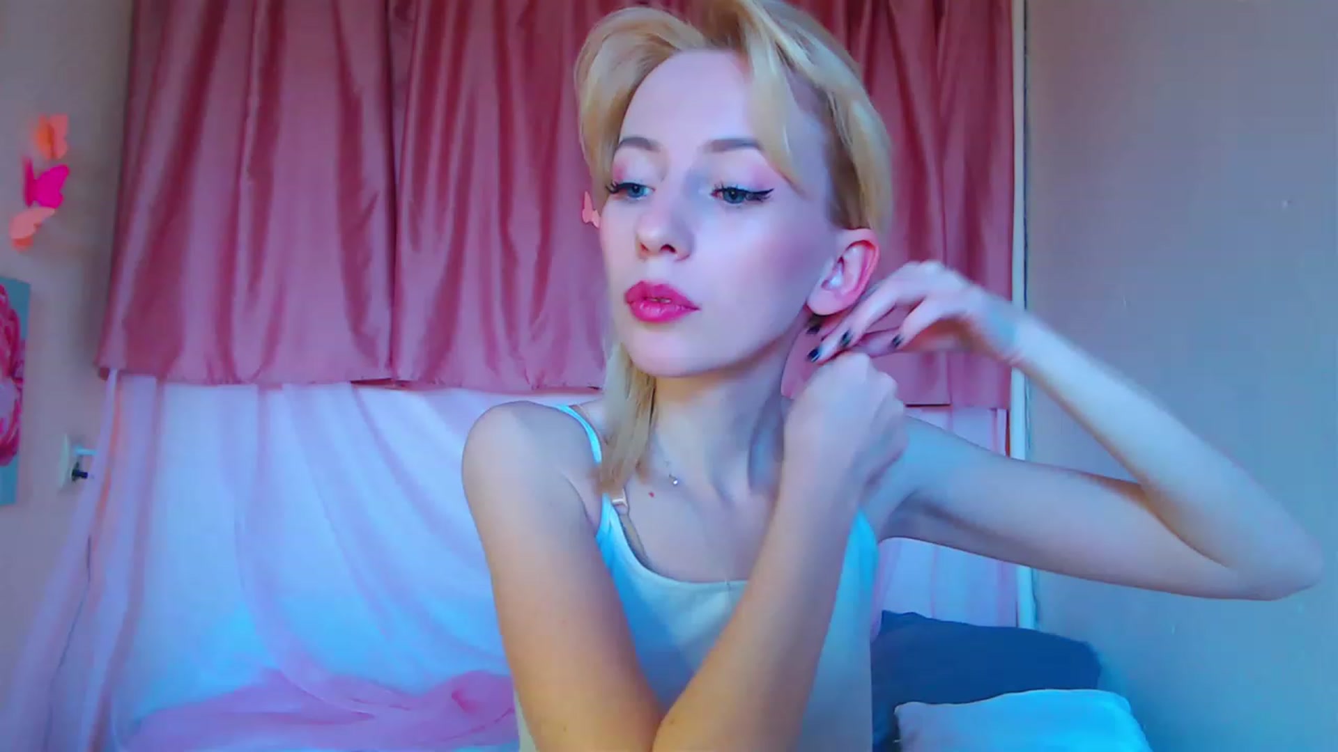 Gallery image thumbnail from PetitePrincez's myfreecams stream on, 05/07/2023, 13:55 image 15 of 20