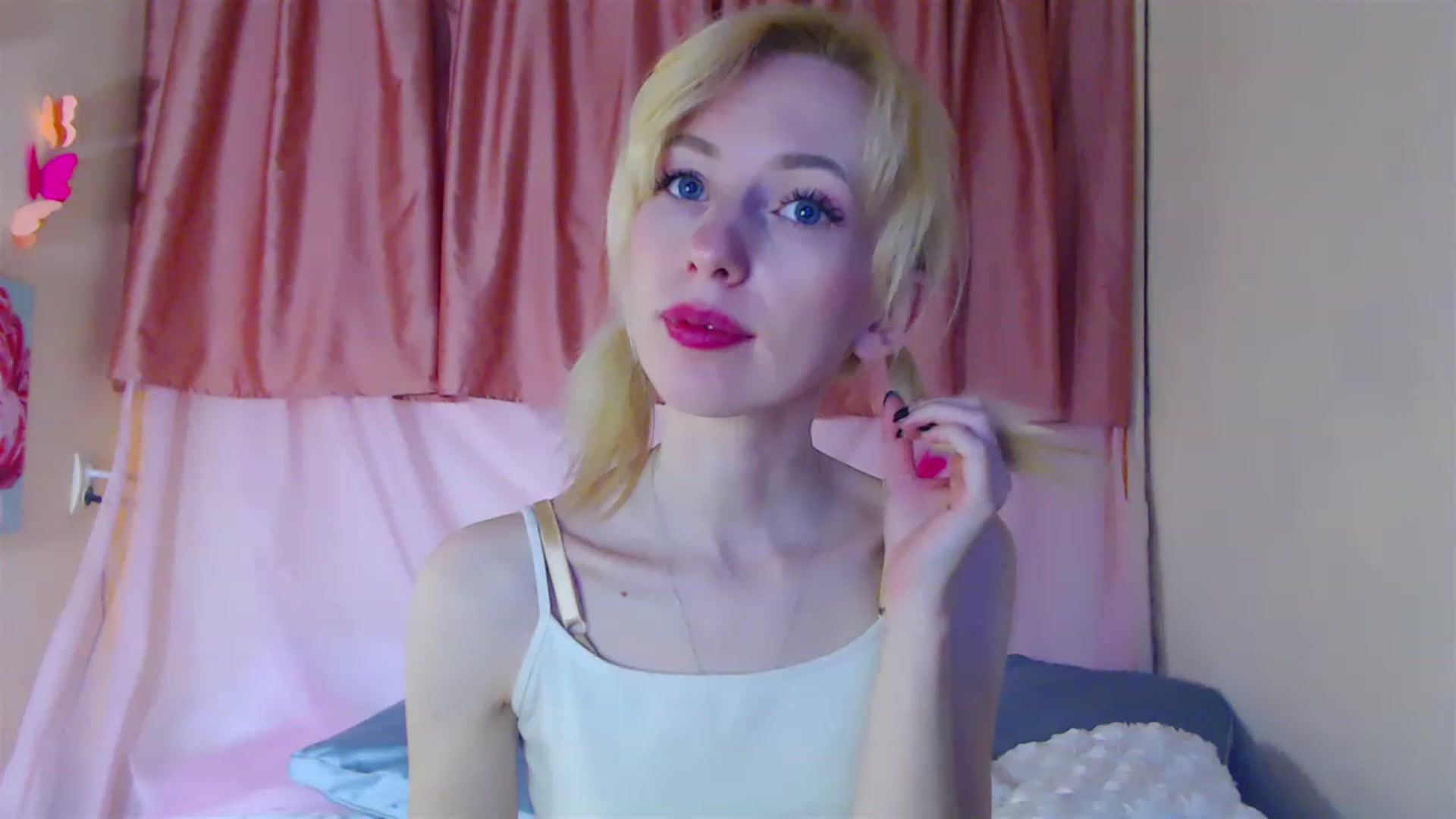 Gallery image thumbnail from PetitePrincez's myfreecams stream on, 05/07/2023, 16:58 image 19 of 20