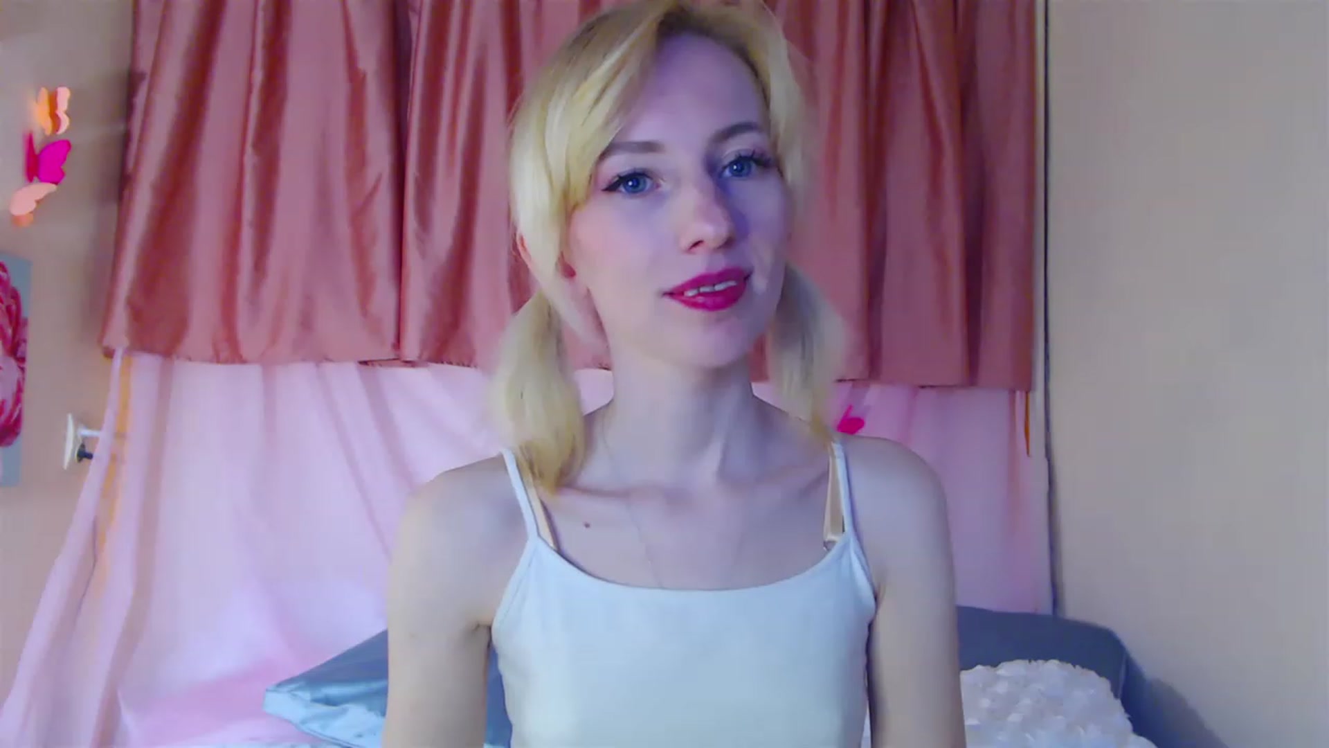 Gallery image thumbnail from PetitePrincez's myfreecams stream on, 05/07/2023, 16:58 image 12 of 20