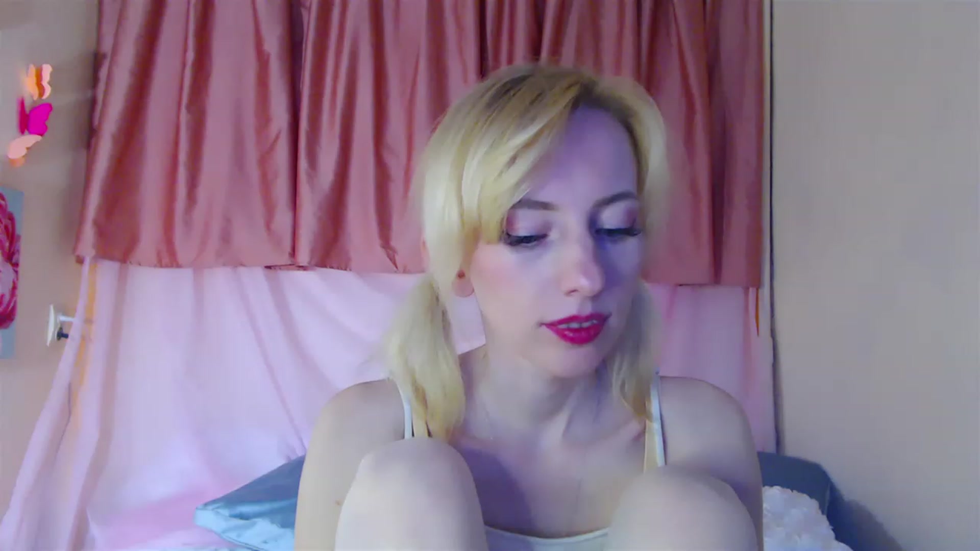 Gallery image thumbnail from PetitePrincez's myfreecams stream on, 05/07/2023, 16:58 image 16 of 20