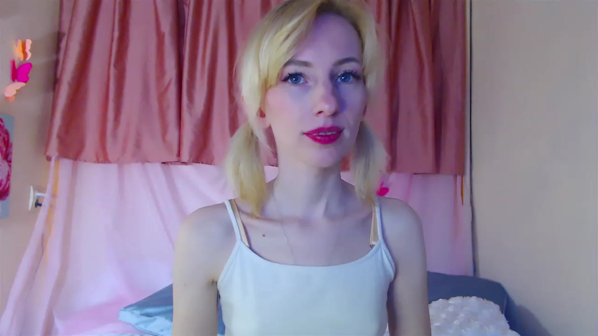 Gallery image thumbnail from PetitePrincez's myfreecams stream on, 05/07/2023, 16:58 image 13 of 20