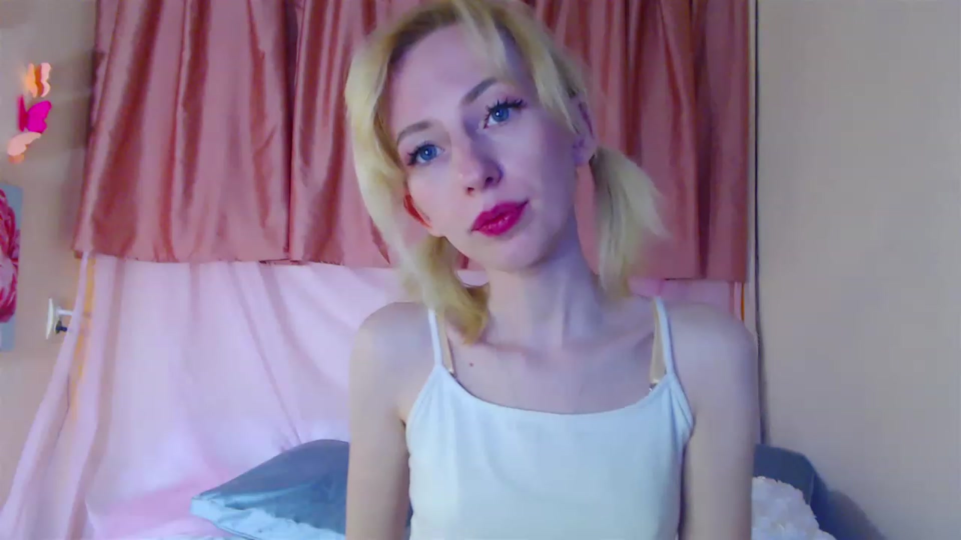 Gallery image thumbnail from PetitePrincez's myfreecams stream on, 05/07/2023, 16:58 image 15 of 20