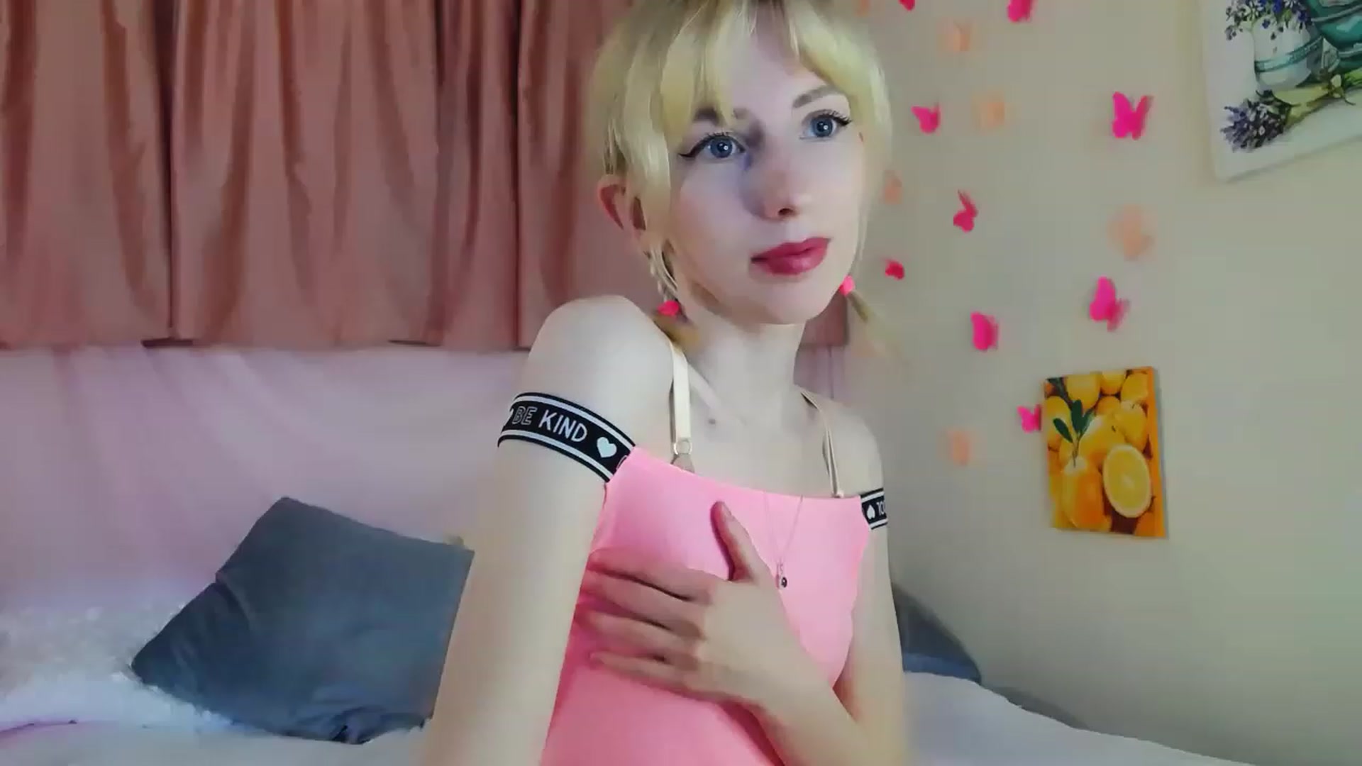 Gallery image thumbnail from PetitePrincez's myfreecams stream on, 05/27/2023, 12:55 image 16 of 20