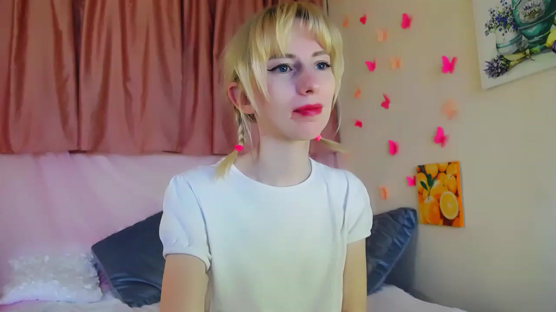 Gallery image thumbnail from PetitePrincez's myfreecams stream on, 05/27/2023, 14:59 image 12 of 20