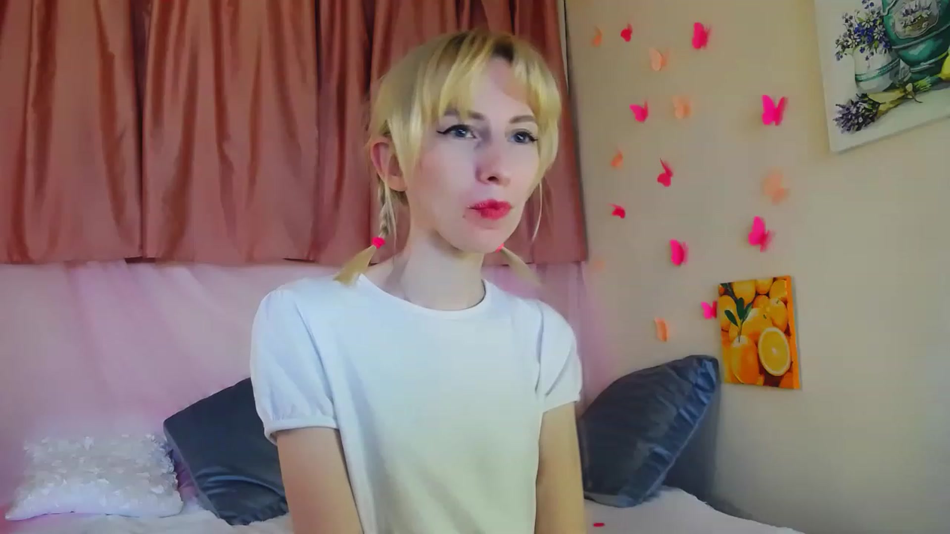 Gallery image thumbnail from PetitePrincez's myfreecams stream on, 05/27/2023, 14:59 image 8 of 20