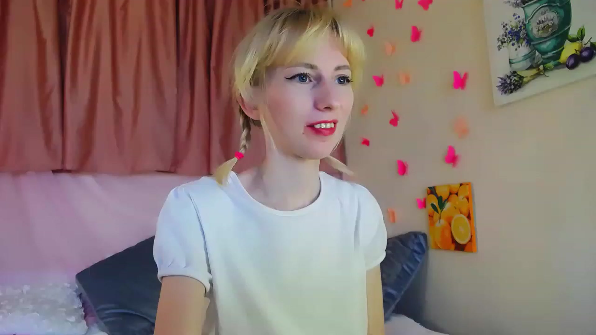Gallery image thumbnail from PetitePrincez's myfreecams stream on, 05/27/2023, 14:59 image 17 of 20