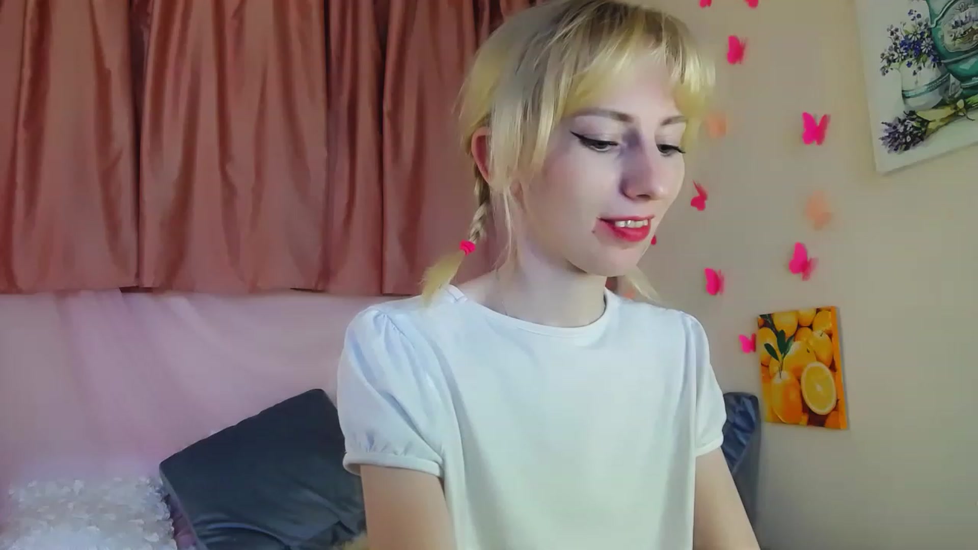 Gallery image thumbnail from PetitePrincez's myfreecams stream on, 05/27/2023, 15:38 image 14 of 20