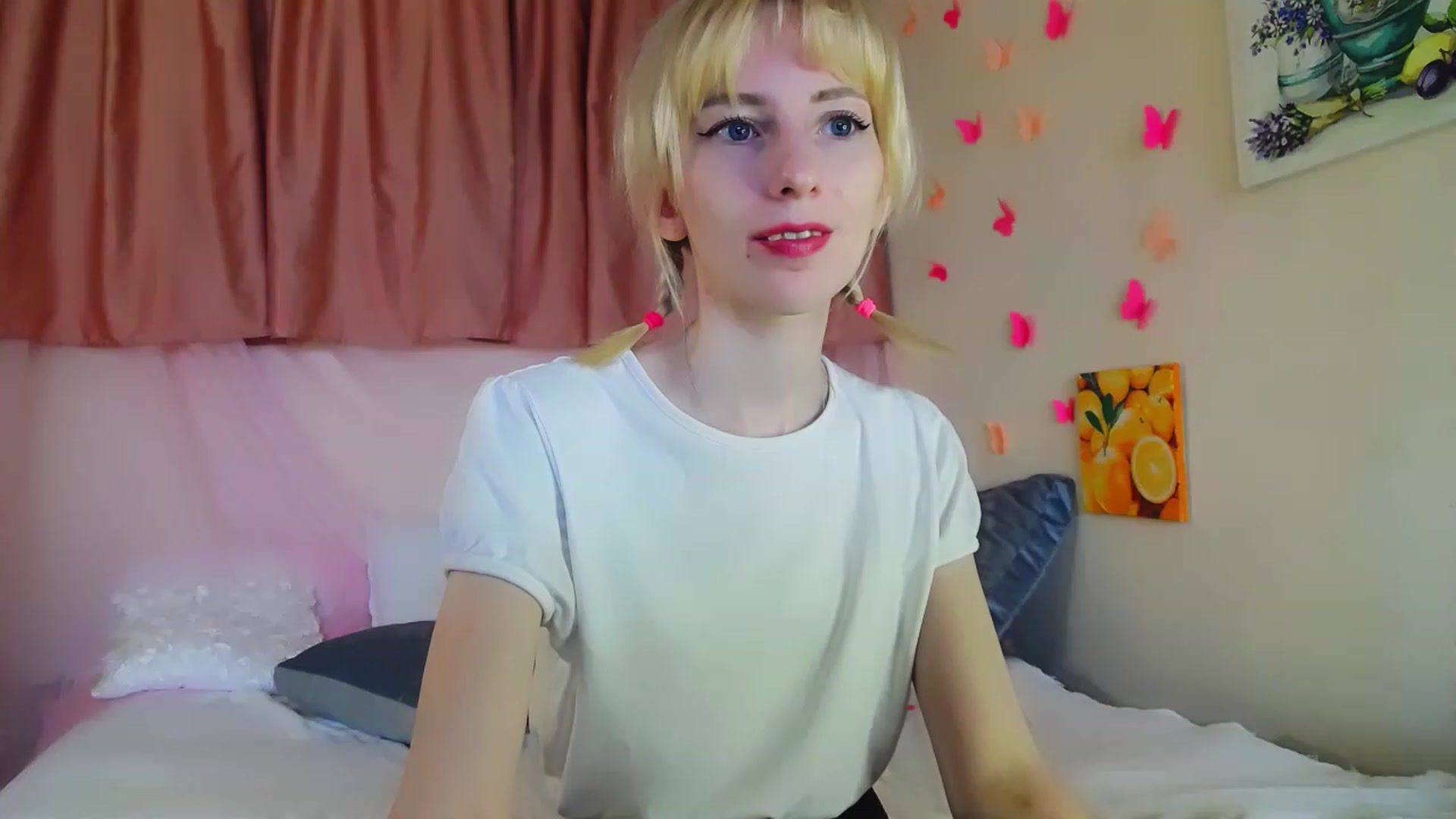Gallery image thumbnail from PetitePrincez's myfreecams stream on, 05/27/2023, 16:22 image 13 of 20