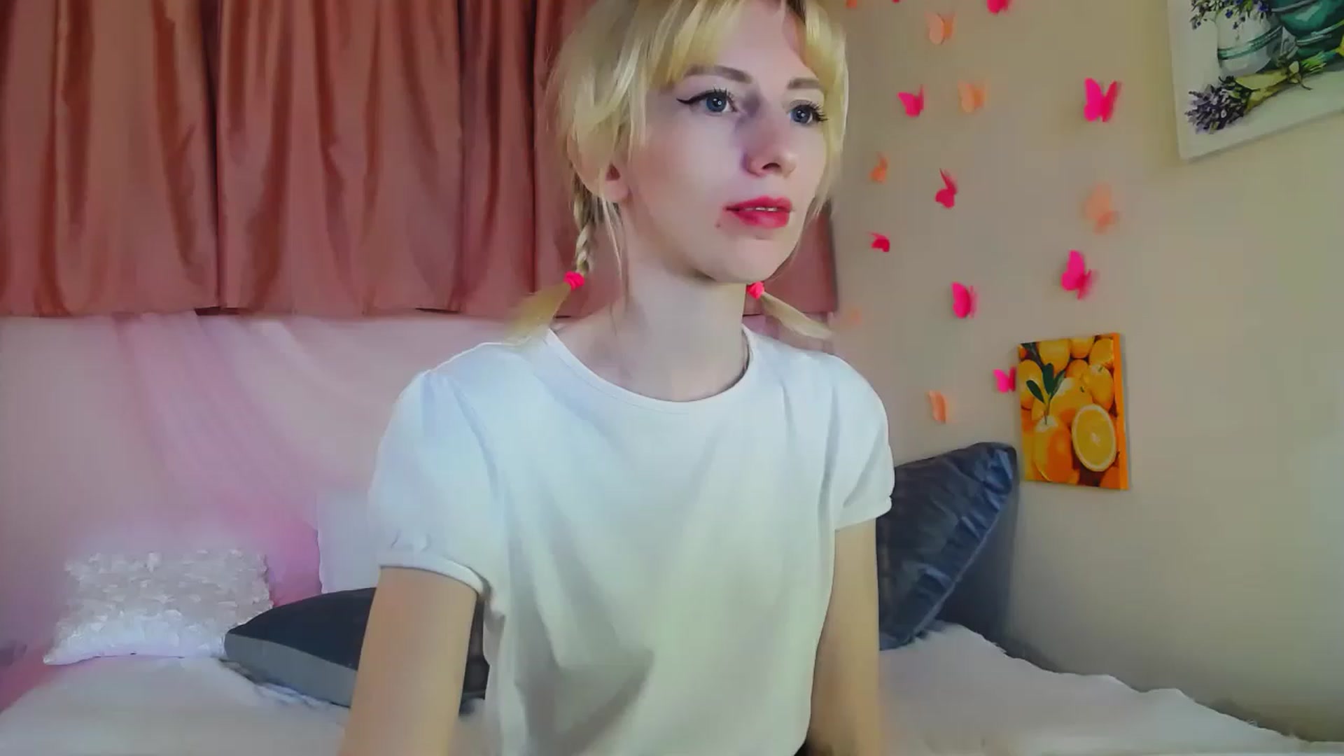 Gallery image thumbnail from PetitePrincez's myfreecams stream on, 05/27/2023, 16:22 image 5 of 20